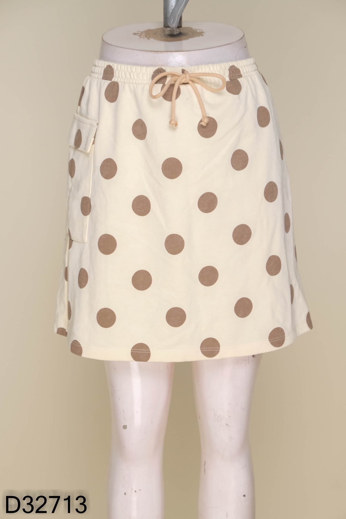 NEWTAG Chân váy be IVY MODA chấm bi KIDS