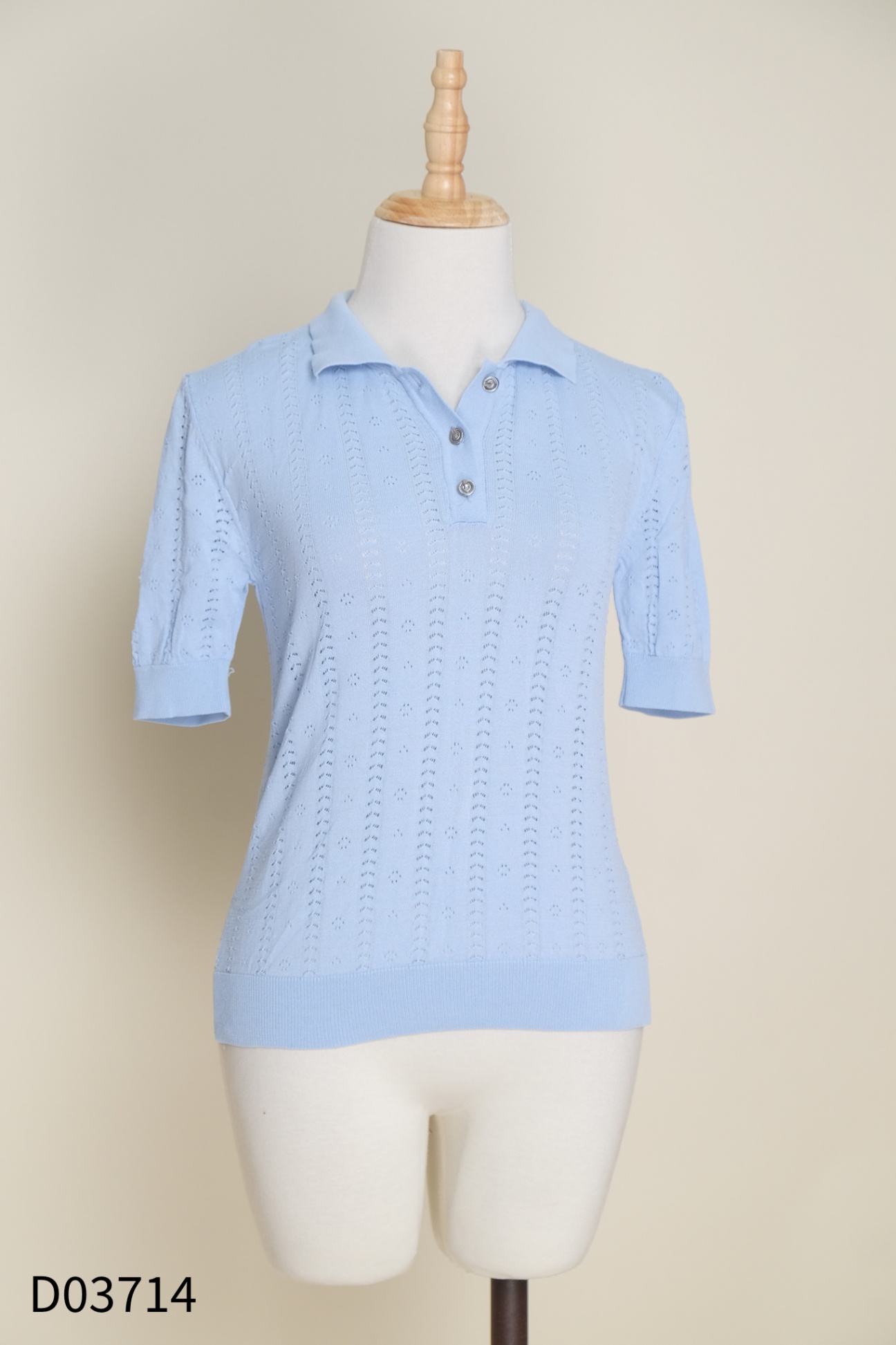 Áo D.CHIC xanh cổ polo