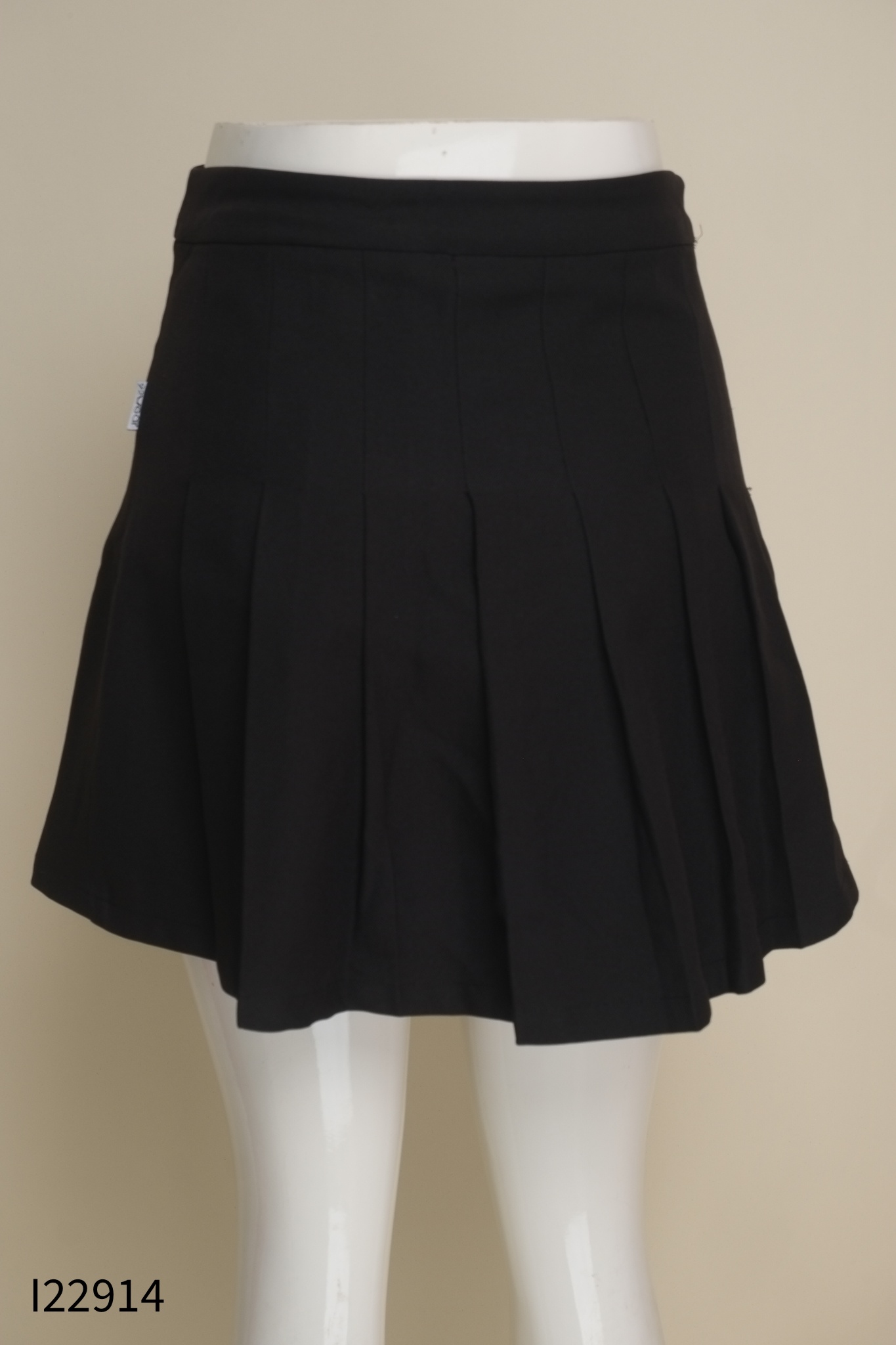 Chân váy 92 WEAR tennis đen