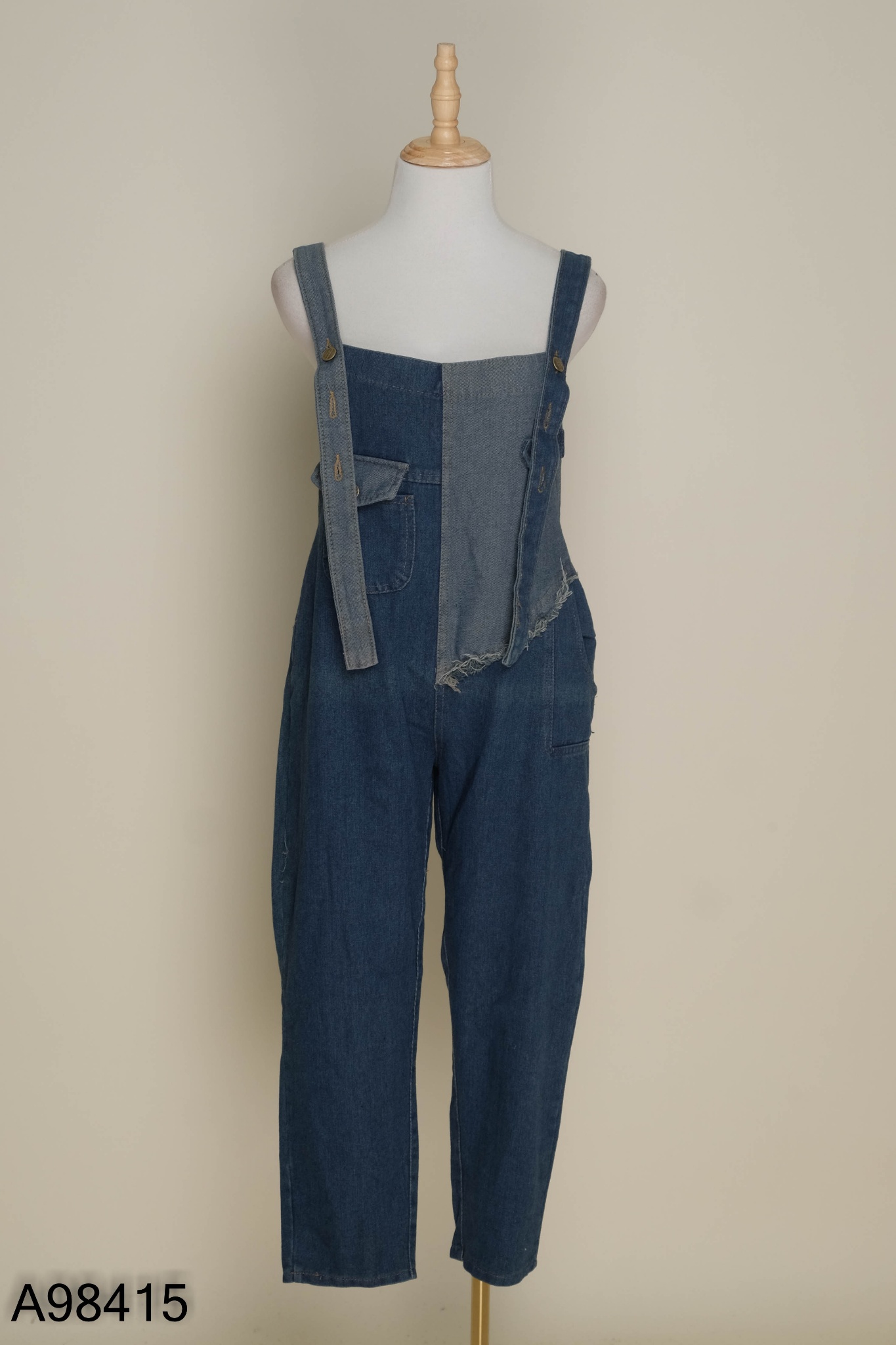 Yếm quần jeans xanh