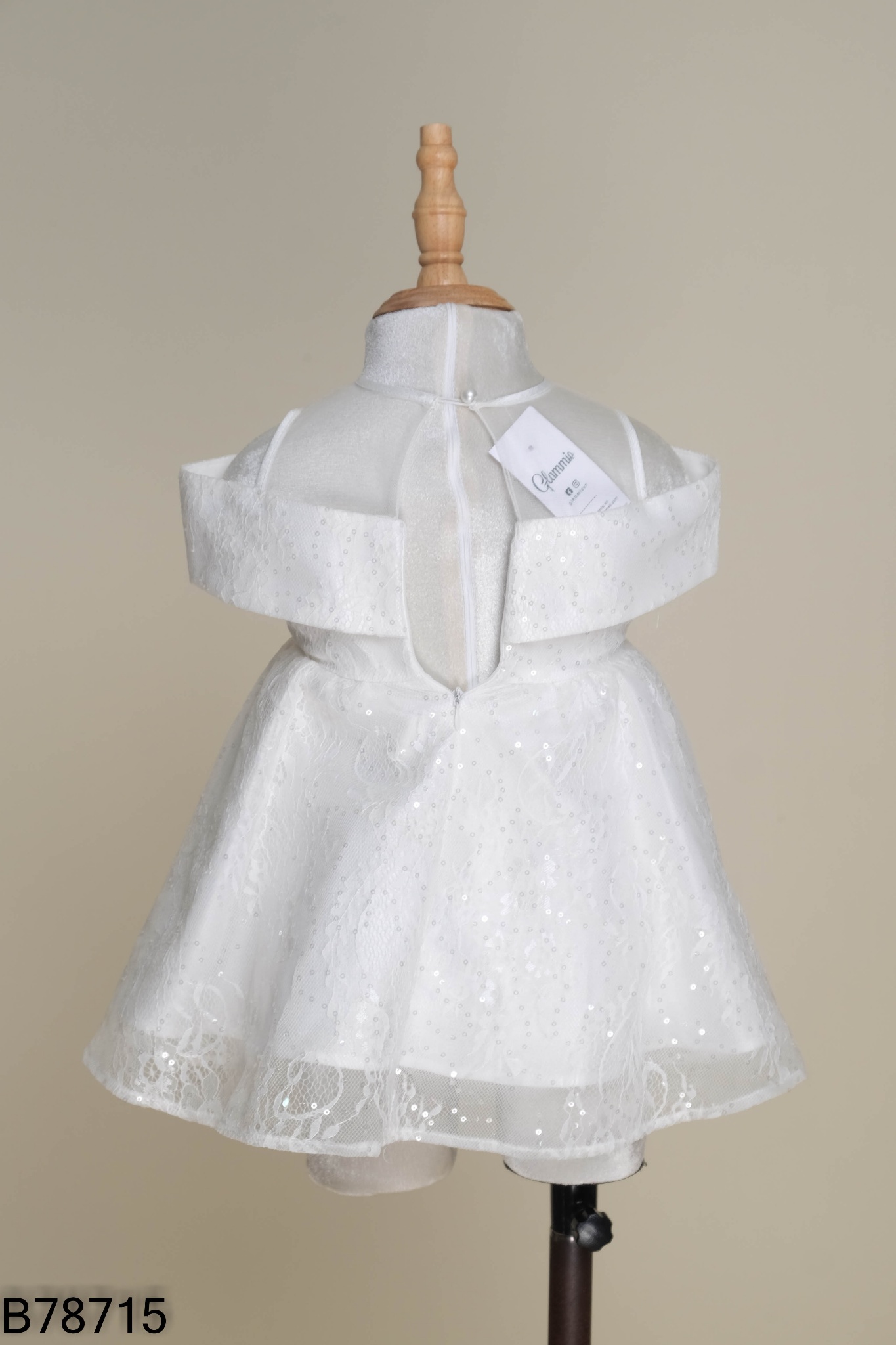 Váy trắng đính hạt lấp lánh KIDS