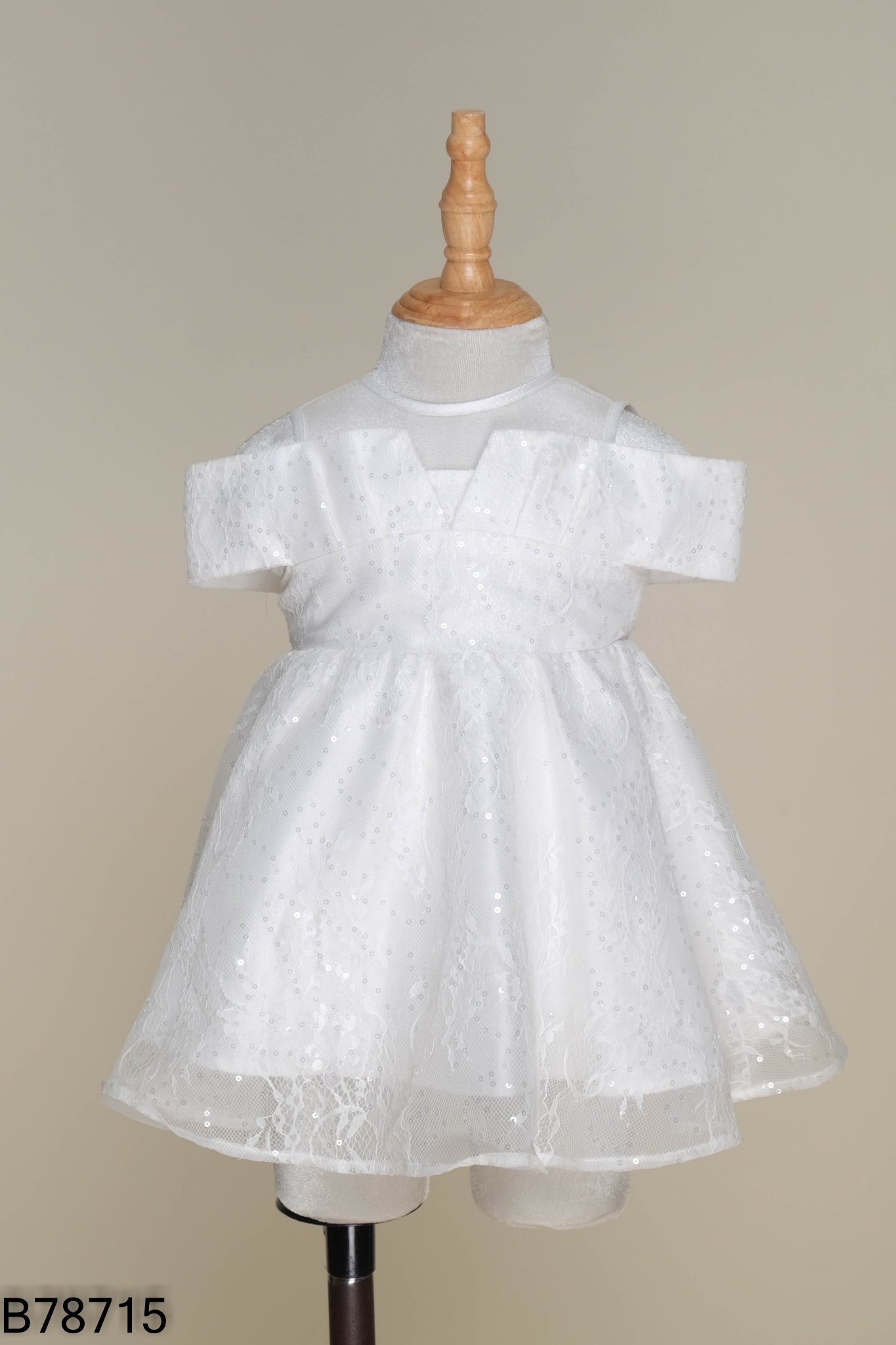 Váy trắng đính hạt lấp lánh KIDS