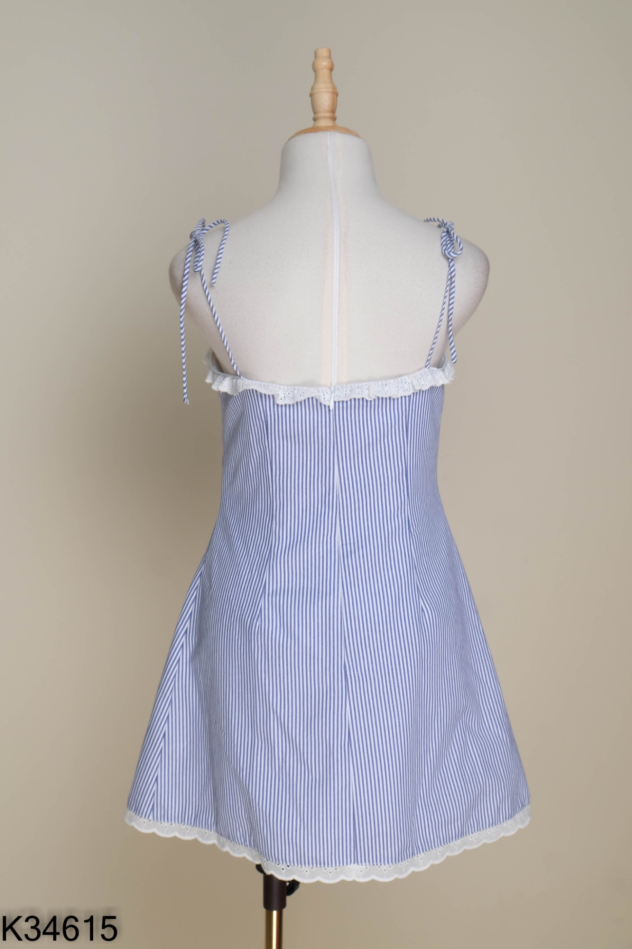 Váy 2s WEAR KIDO STUDIO linen trắng xanh