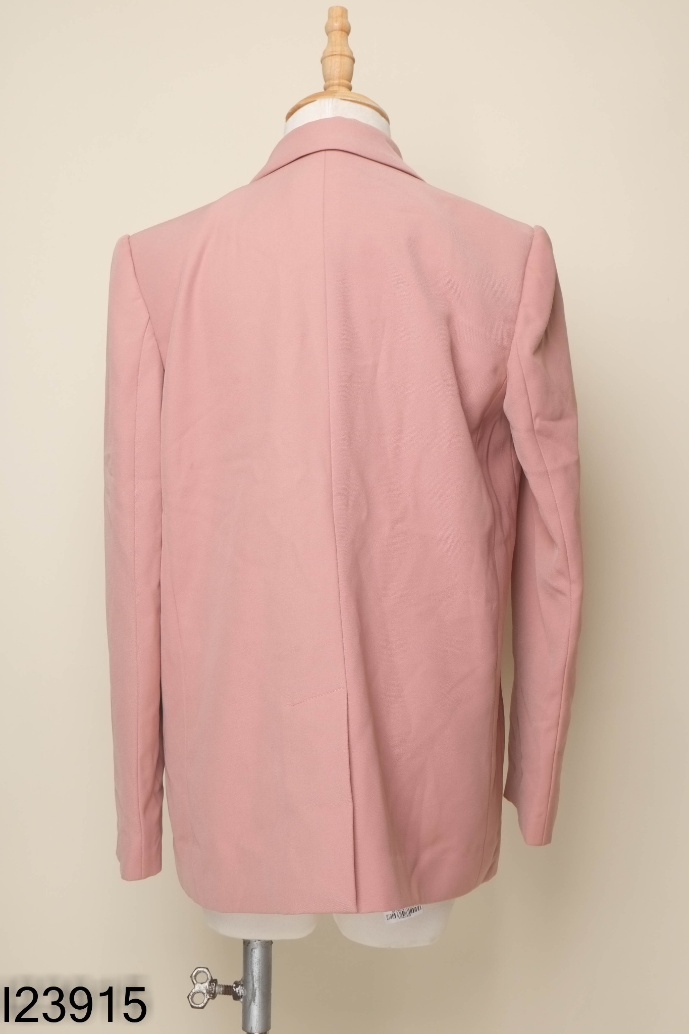 Áo blazer hồng 4 cúc