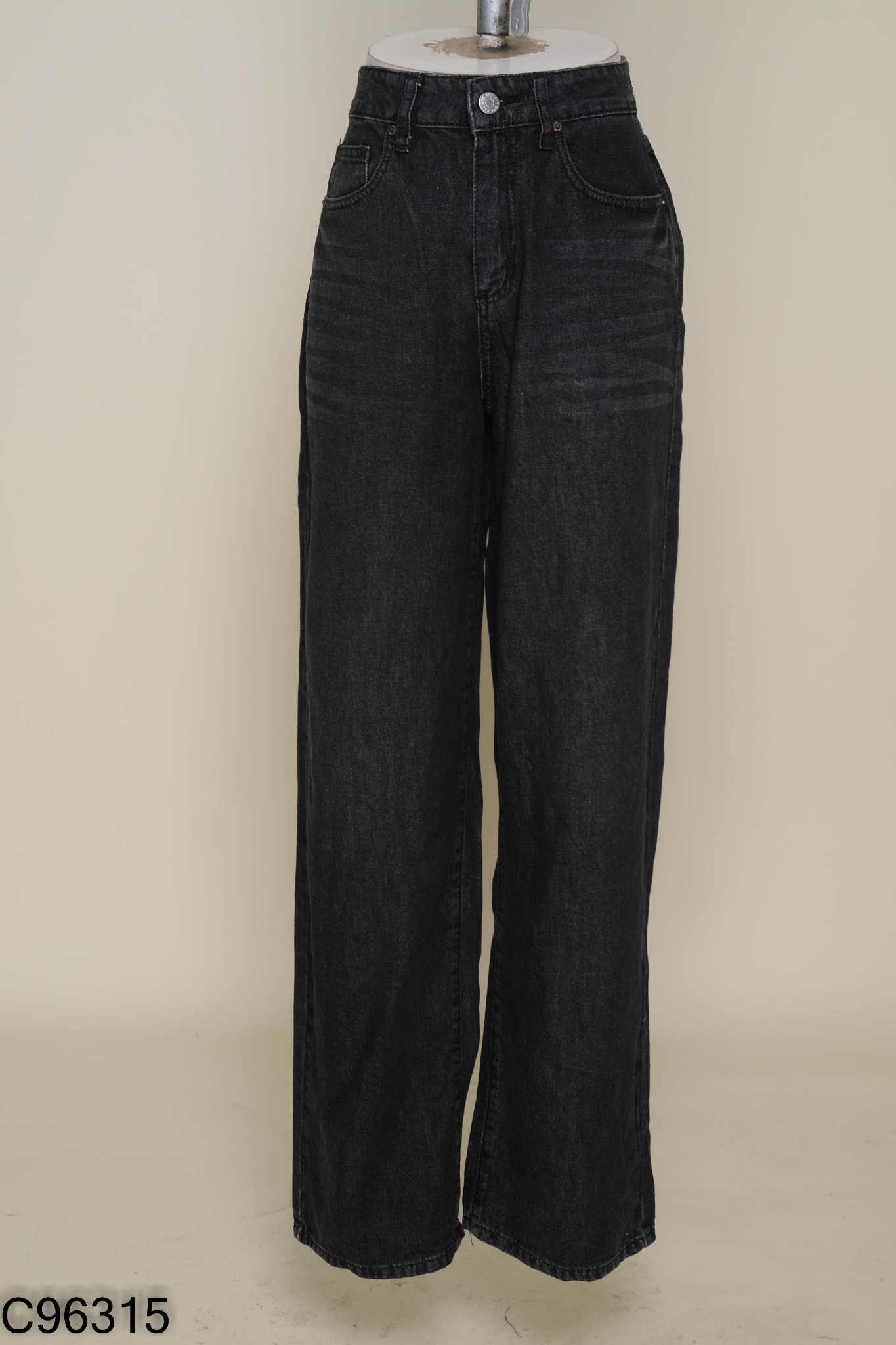 Quần jeans BDG suông xám đen
