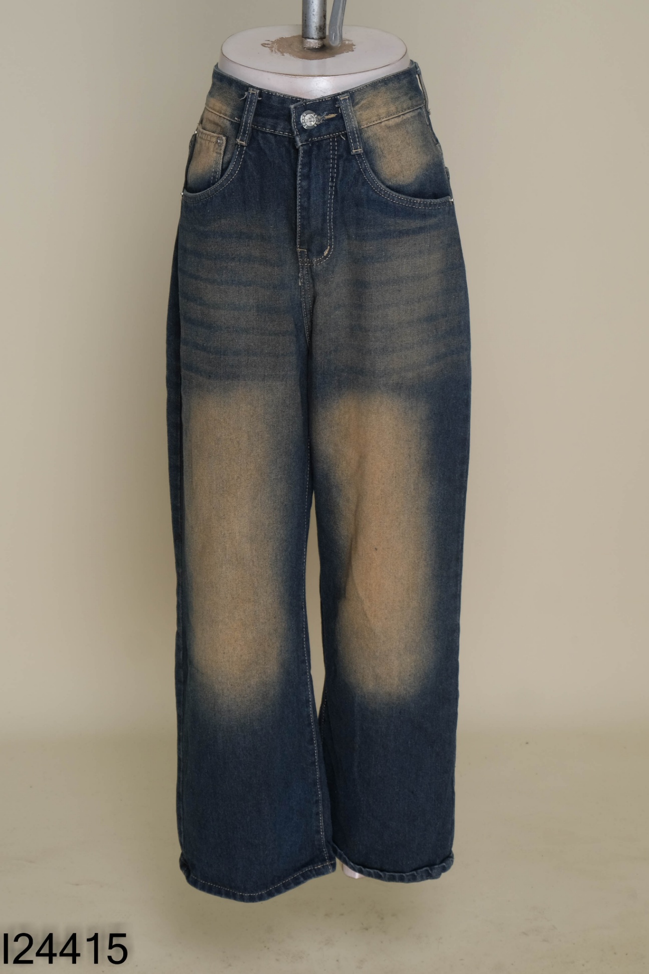 Quần jeans xanh vàng