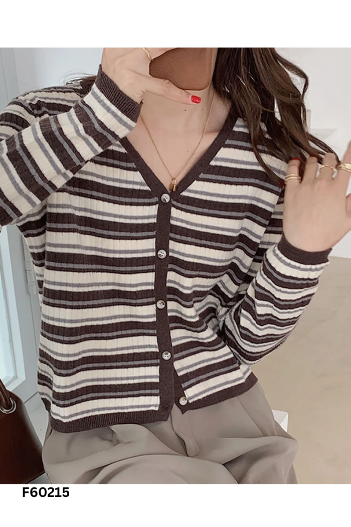 Cardigan len trắng nâu