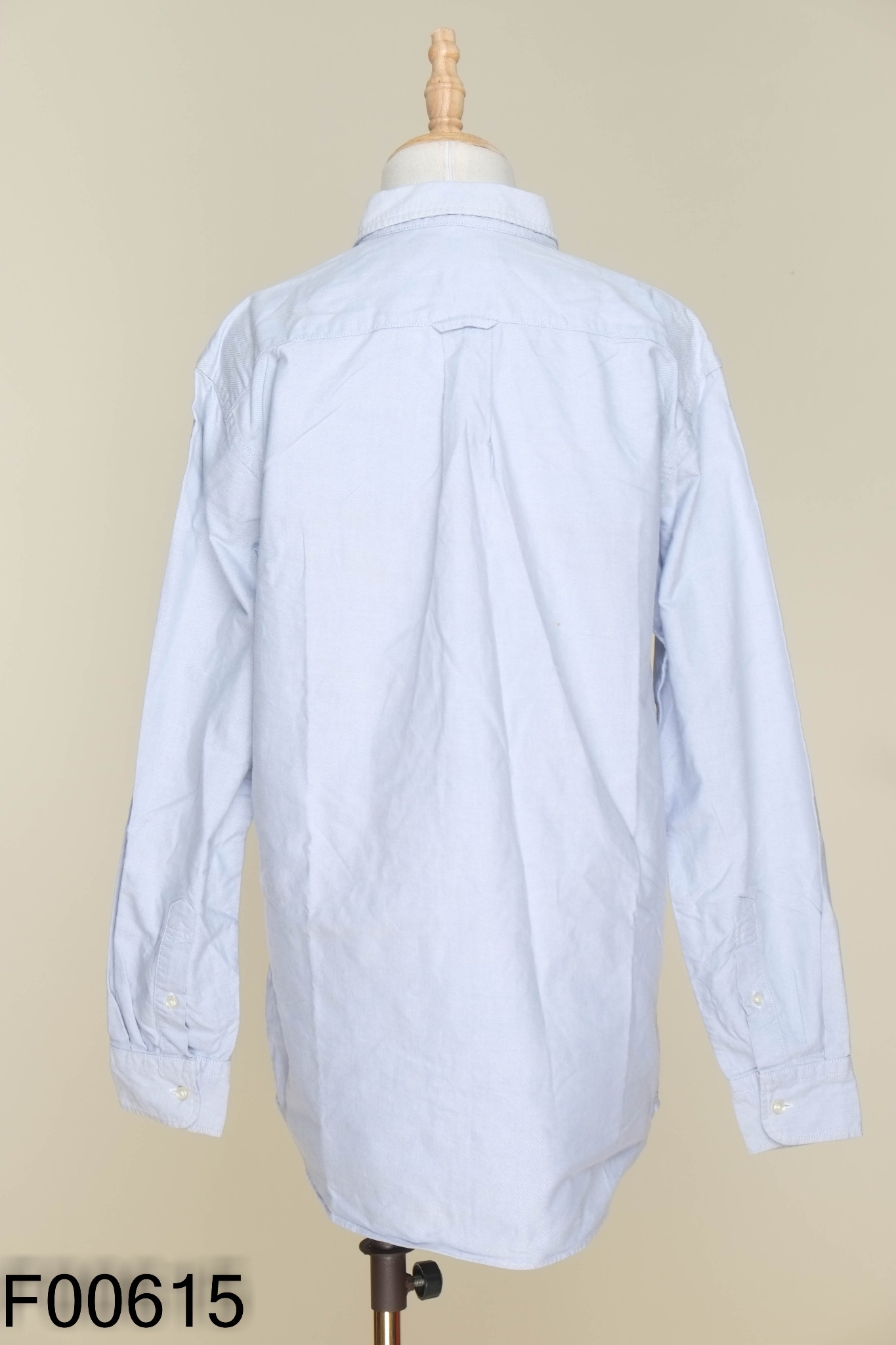 Áo sơ mi UNIQLO xanh trơn