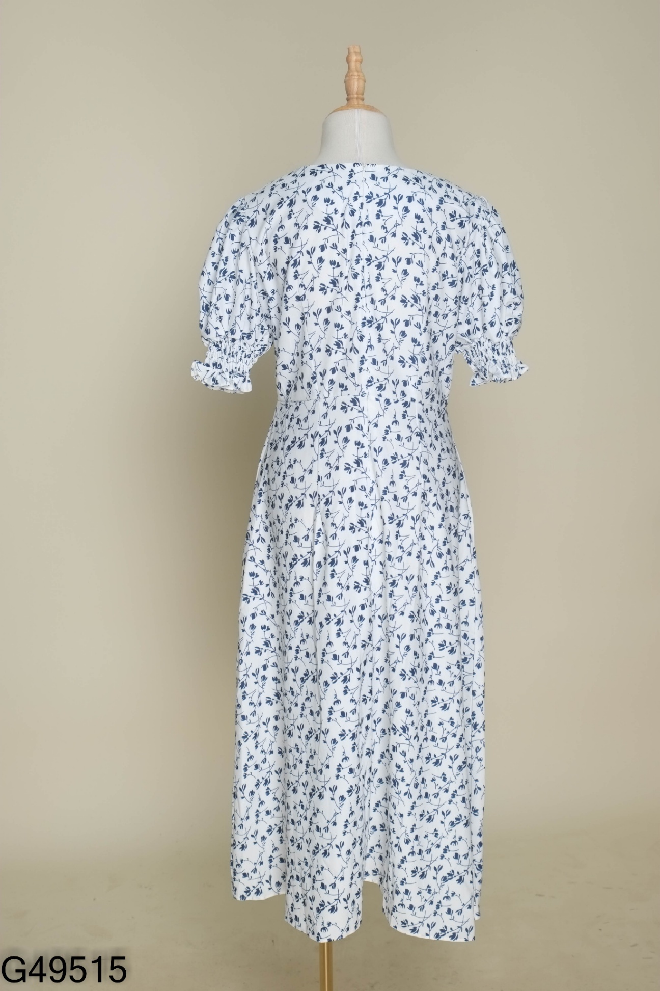Váy trắng họa tiết xanh dúm ngực (ZARA xuất)