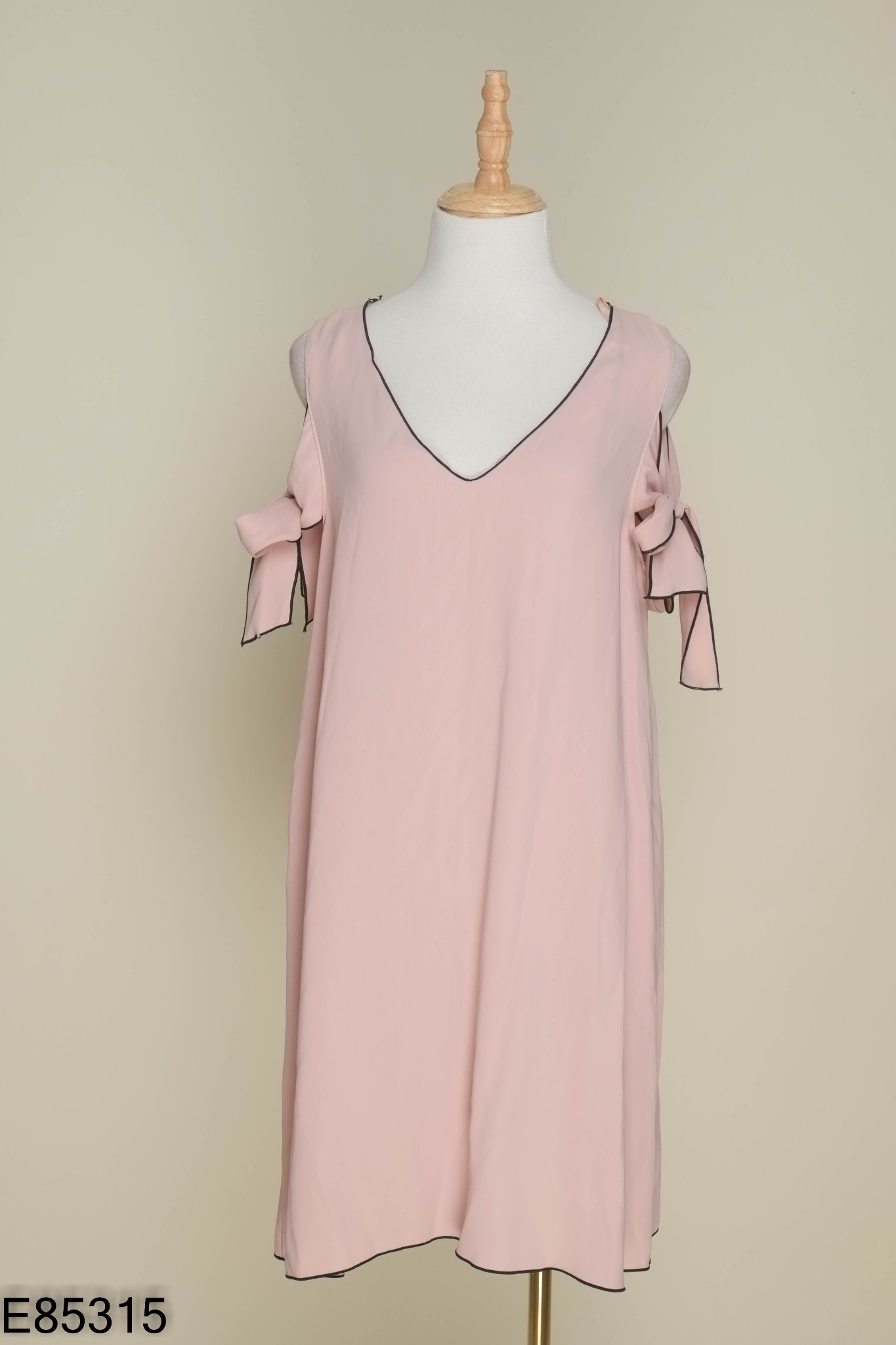 Váy be viền đen (ZARA xuất)