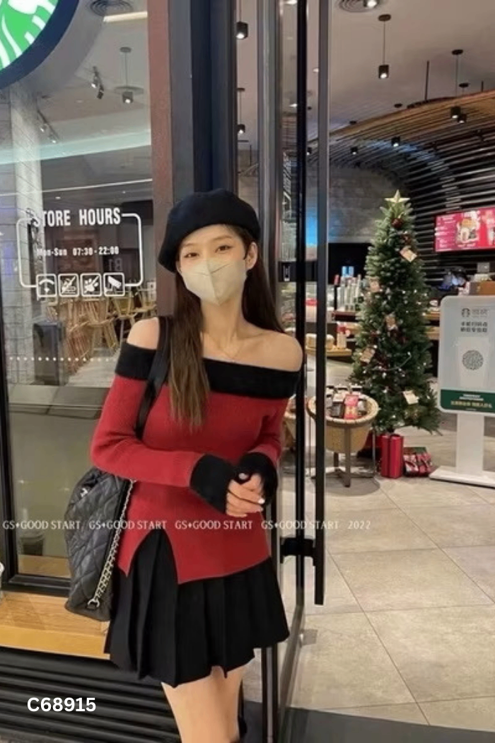 Áo len đỏ lông đen