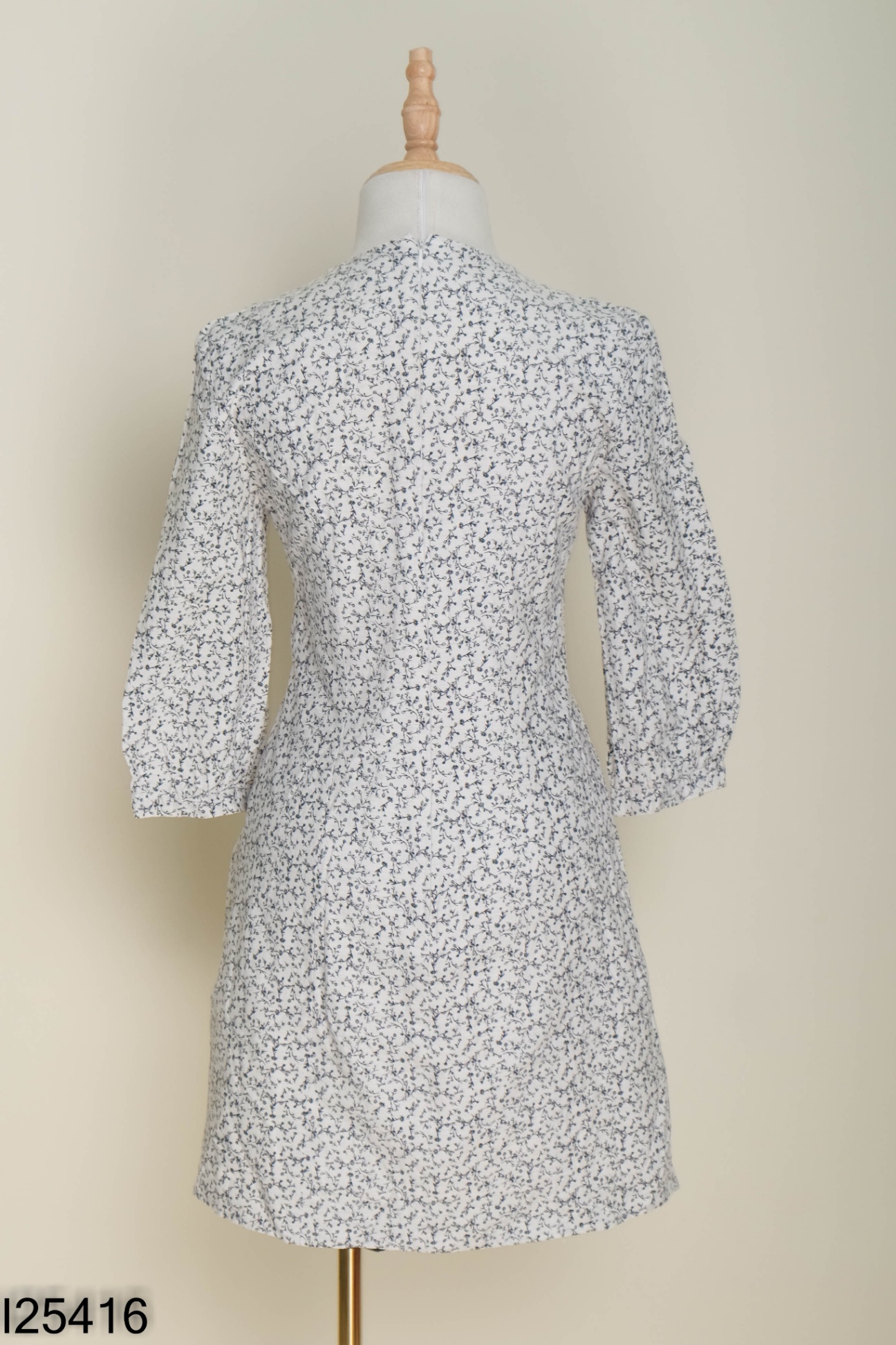 Váy ADORE DRESS trắng be họa tiết đen