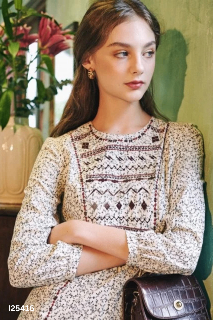 Váy ADORE DRESS trắng be họa tiết đen