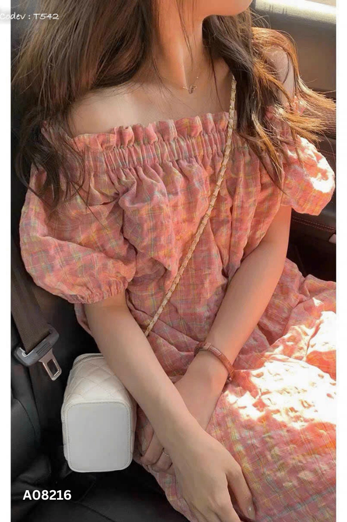 Váy LOVITO hồng kẻ suông