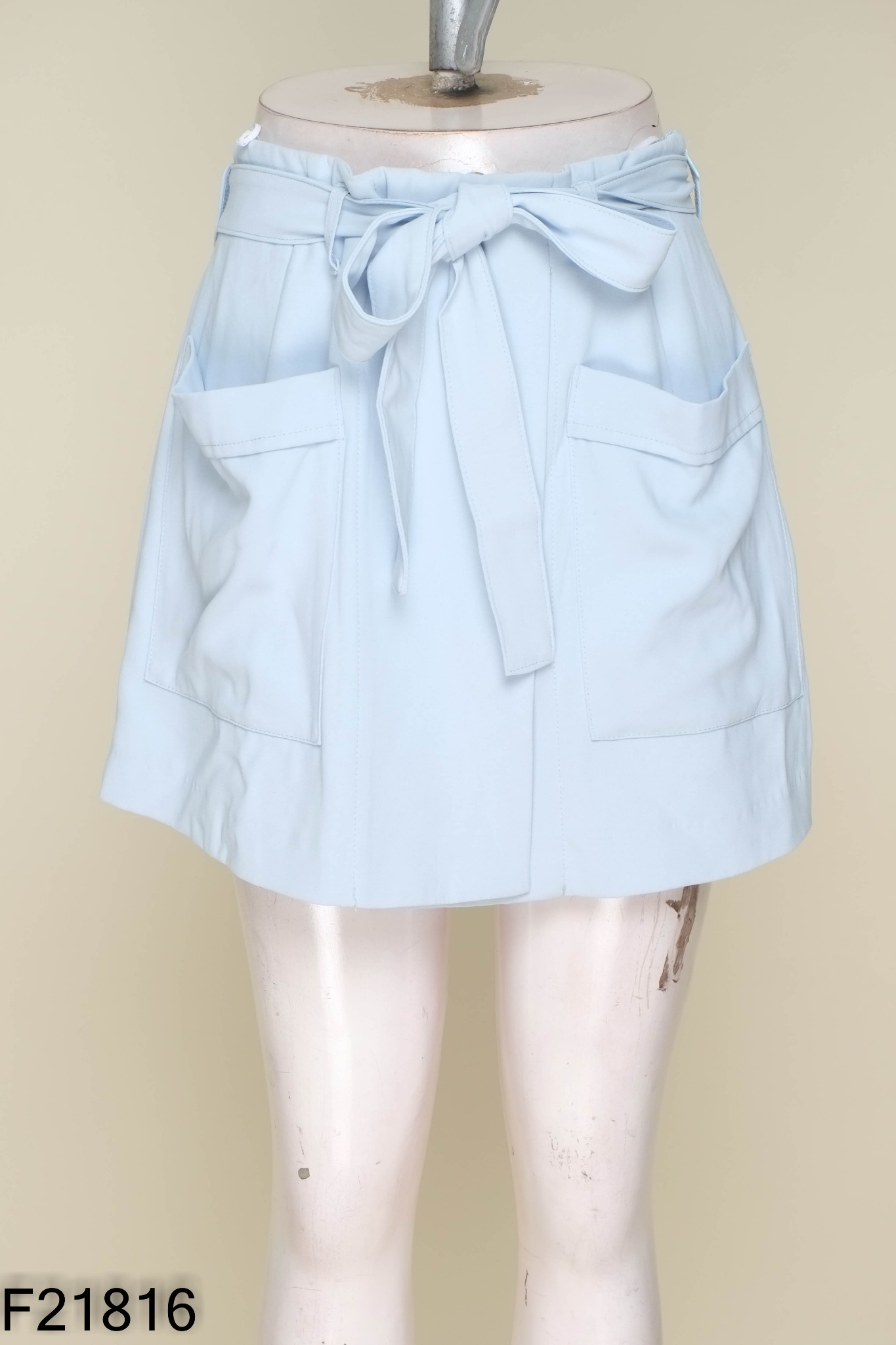 Quần short CANIFA xanh trơn