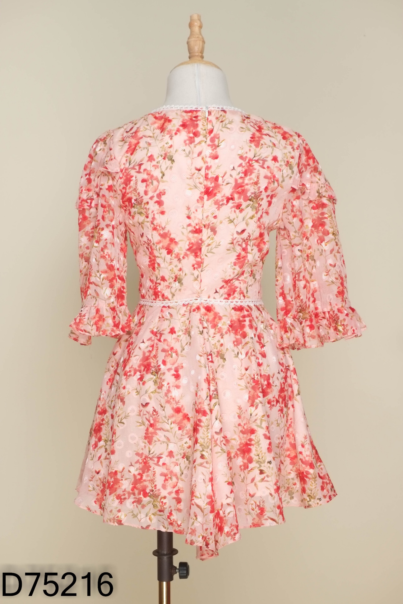 Jumpsuit SANROSIE hồng hoa đỏ