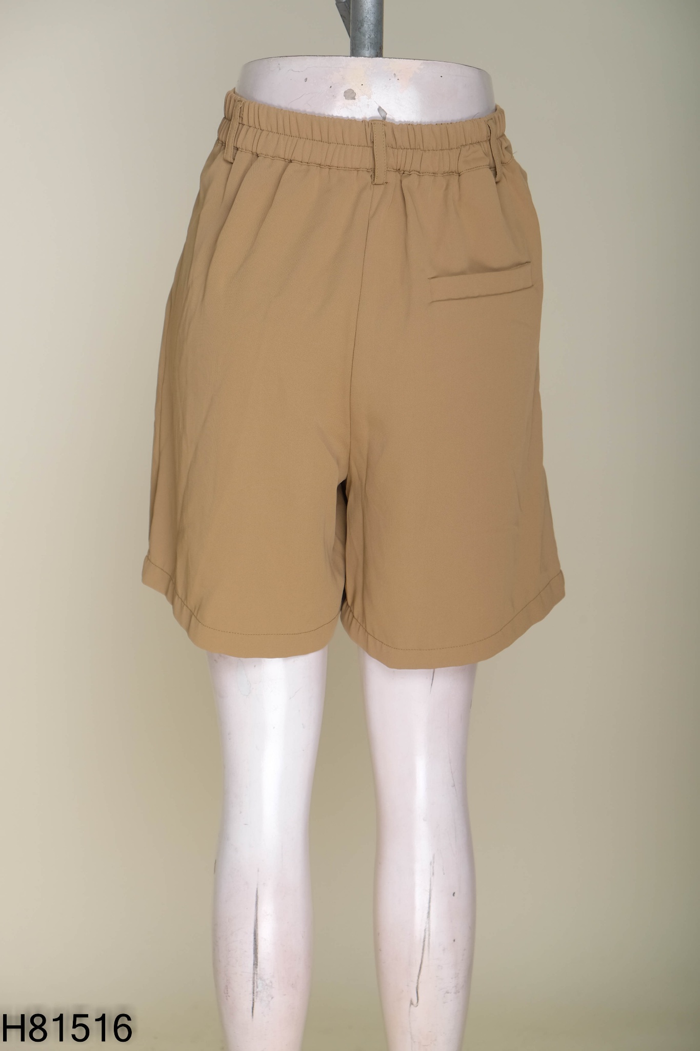 Quần shorts be ly eo