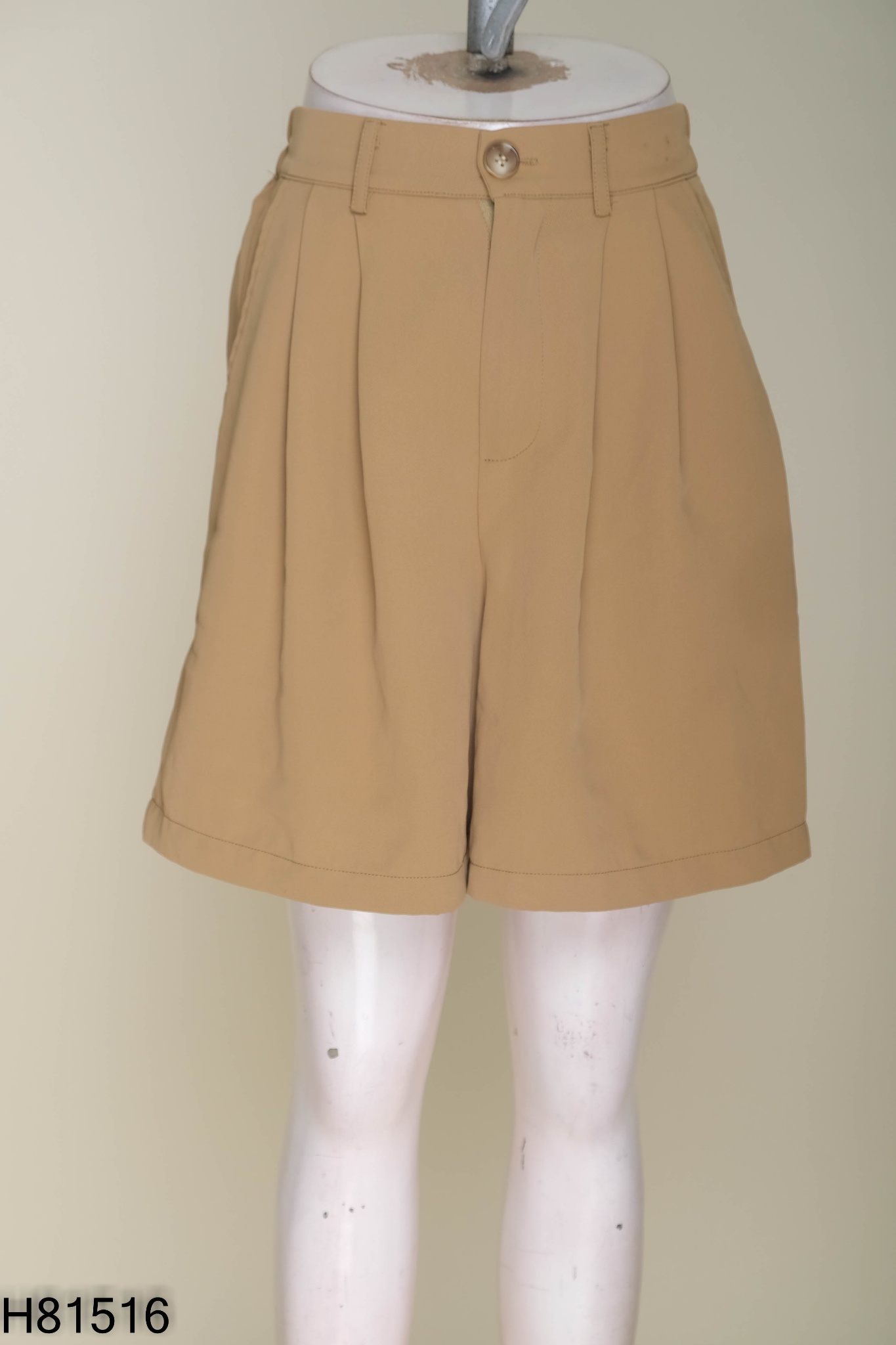 Quần shorts be ly eo