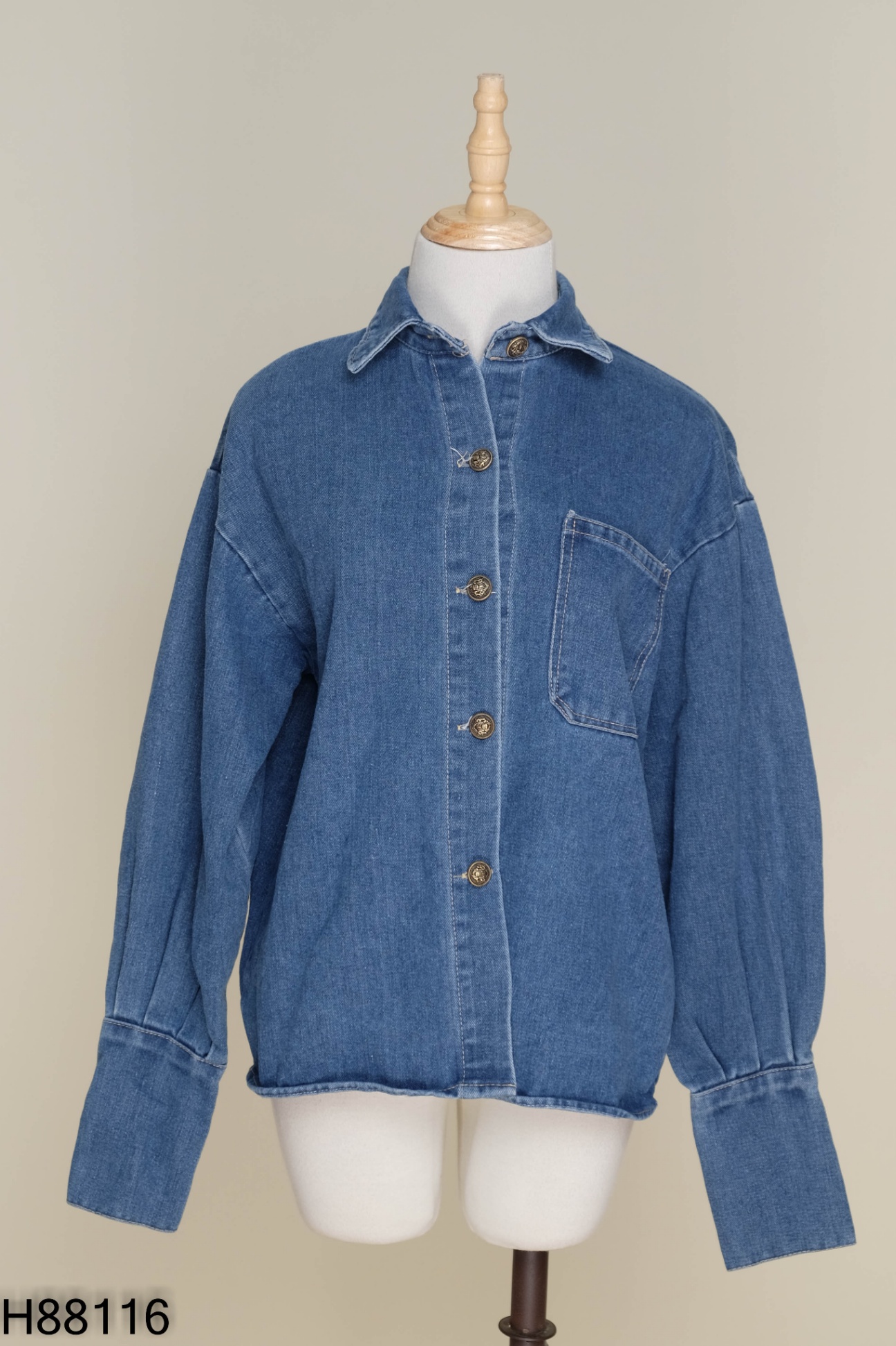 Áo khoác jeans xanh