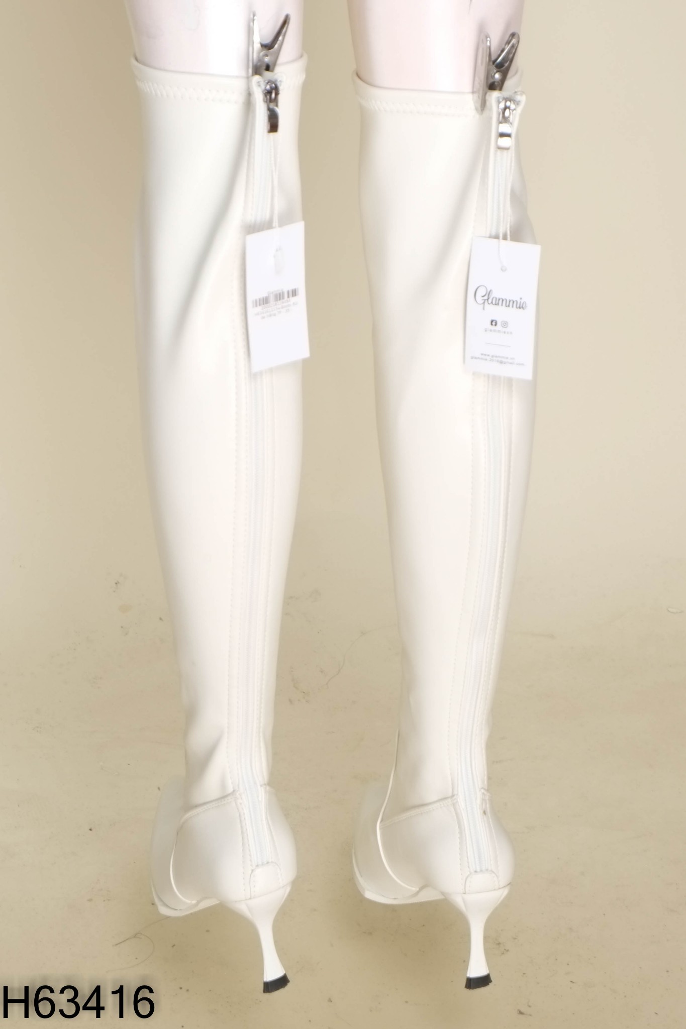 Boots đủi da trắng 7P