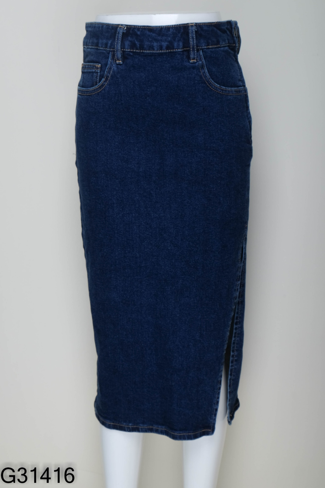 Chân váy jeans xanh xẻ