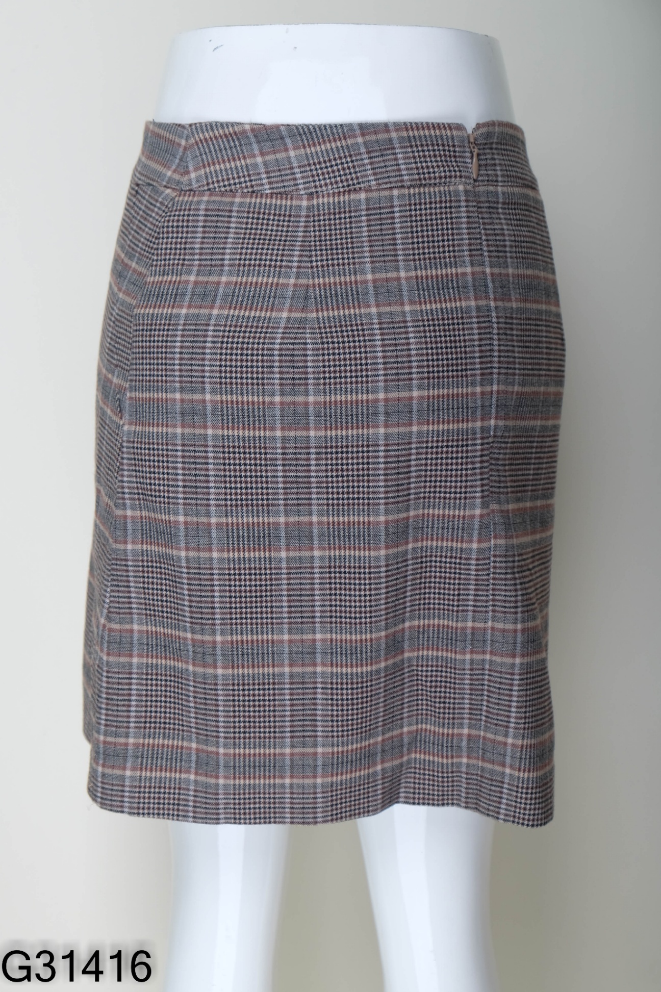 Chân váy MIXXO be kẻ