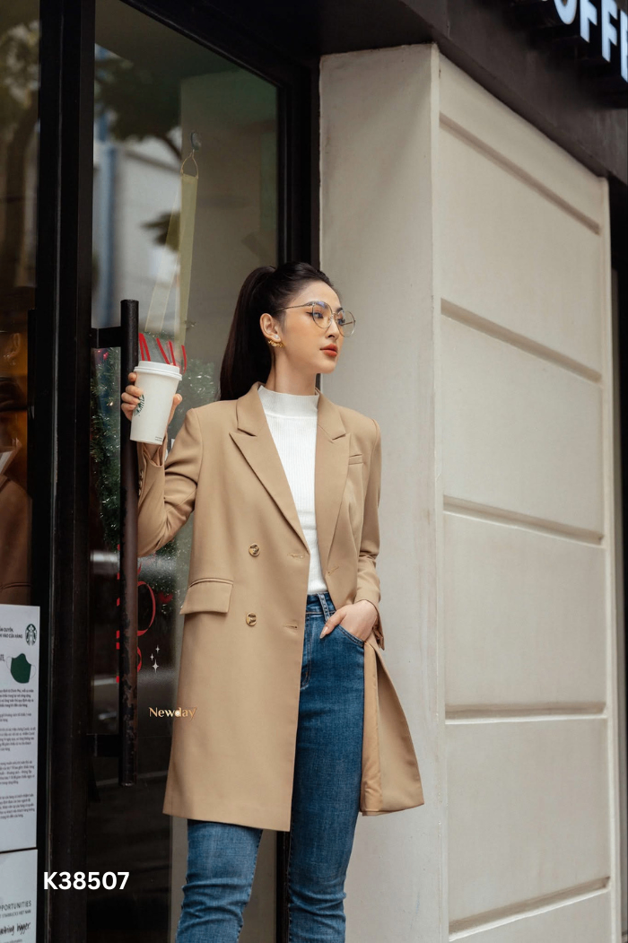 Áo khoác be NEWDAY cổ vest dáng dài