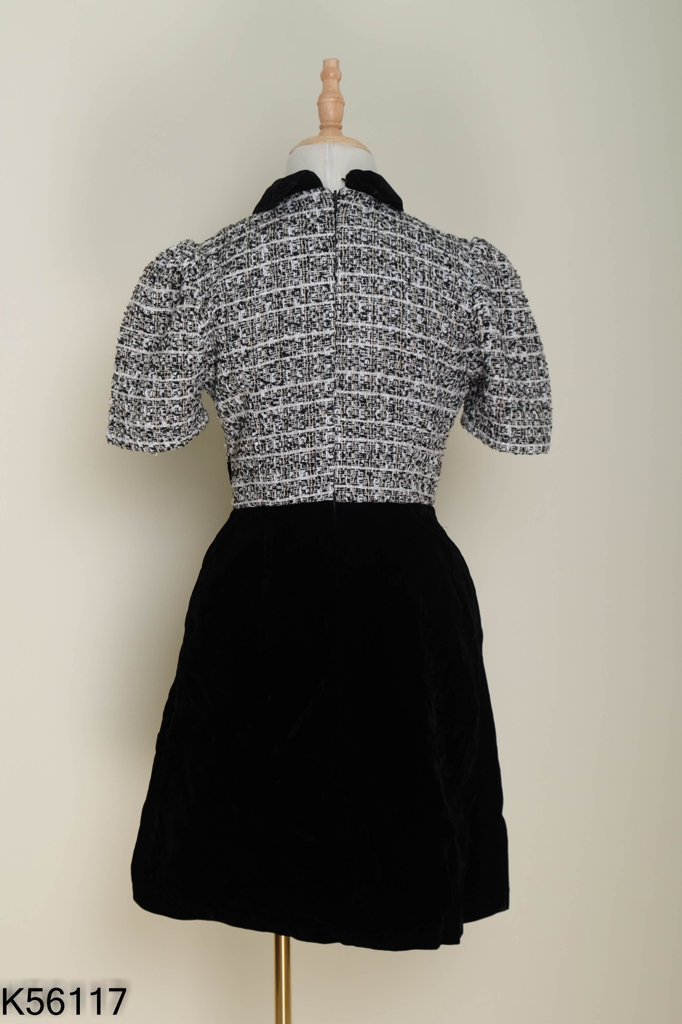 Váy LE'COONG nhung đen phối dạ tweed xám