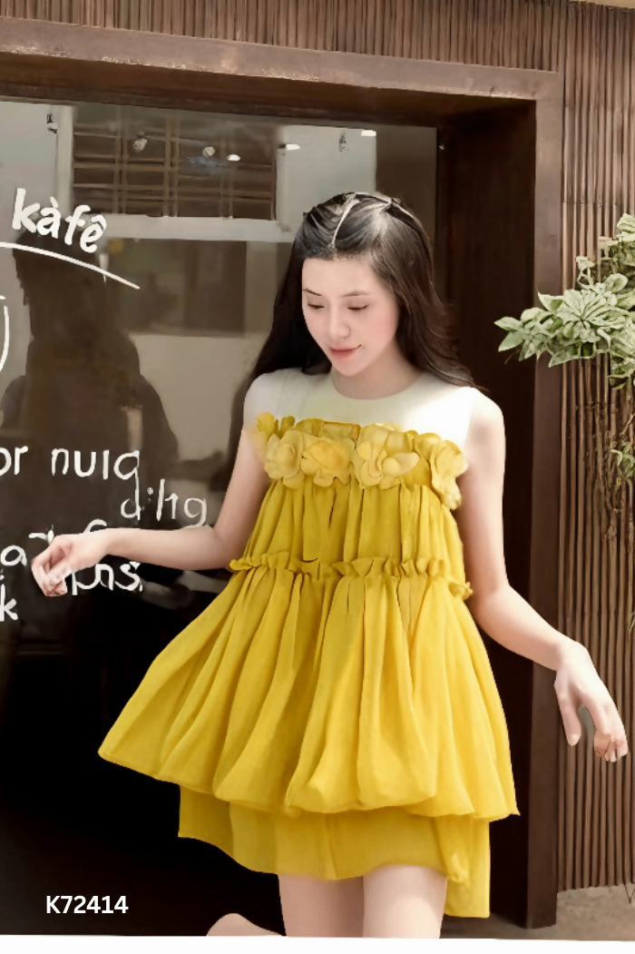 SET voan vàng áo sát nách + chân váy