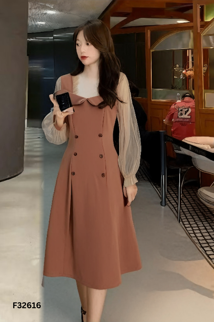 Váy nâu phối lưới be