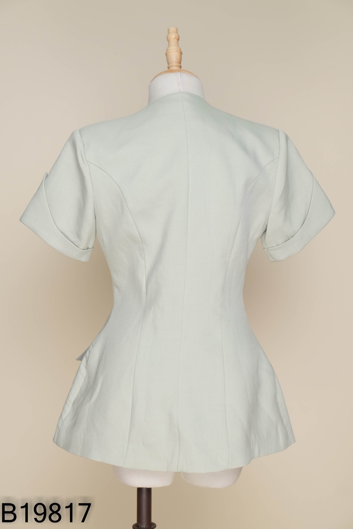 NEWTAG Áo xanh mint ME DESIGN phối cúc