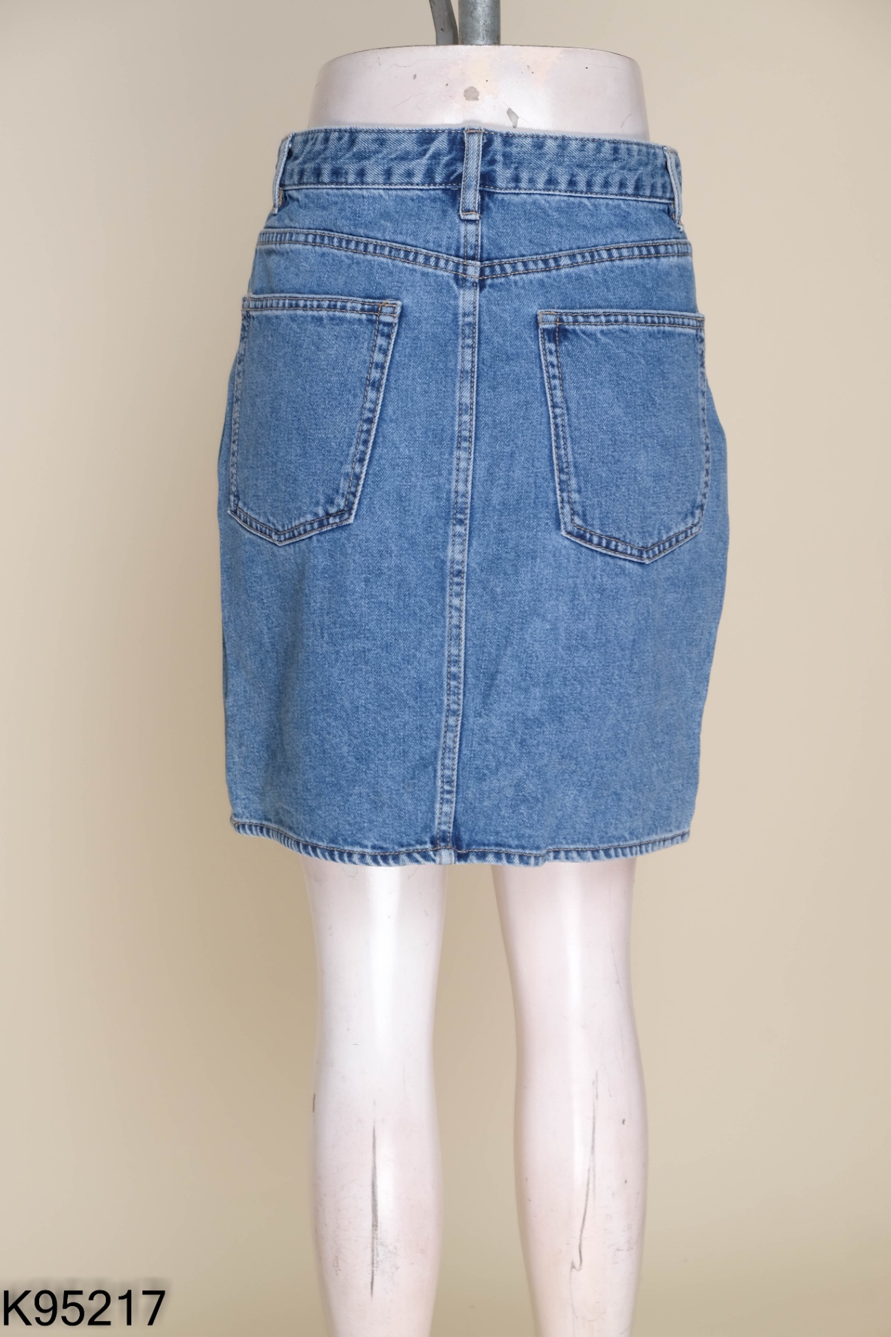 Chân váy HM jeans xanh (CẮT TAG)