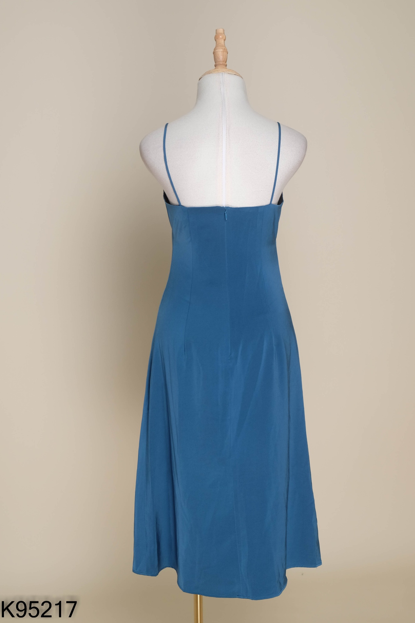 Váy hai dây ADORE DRESS lụa xanh