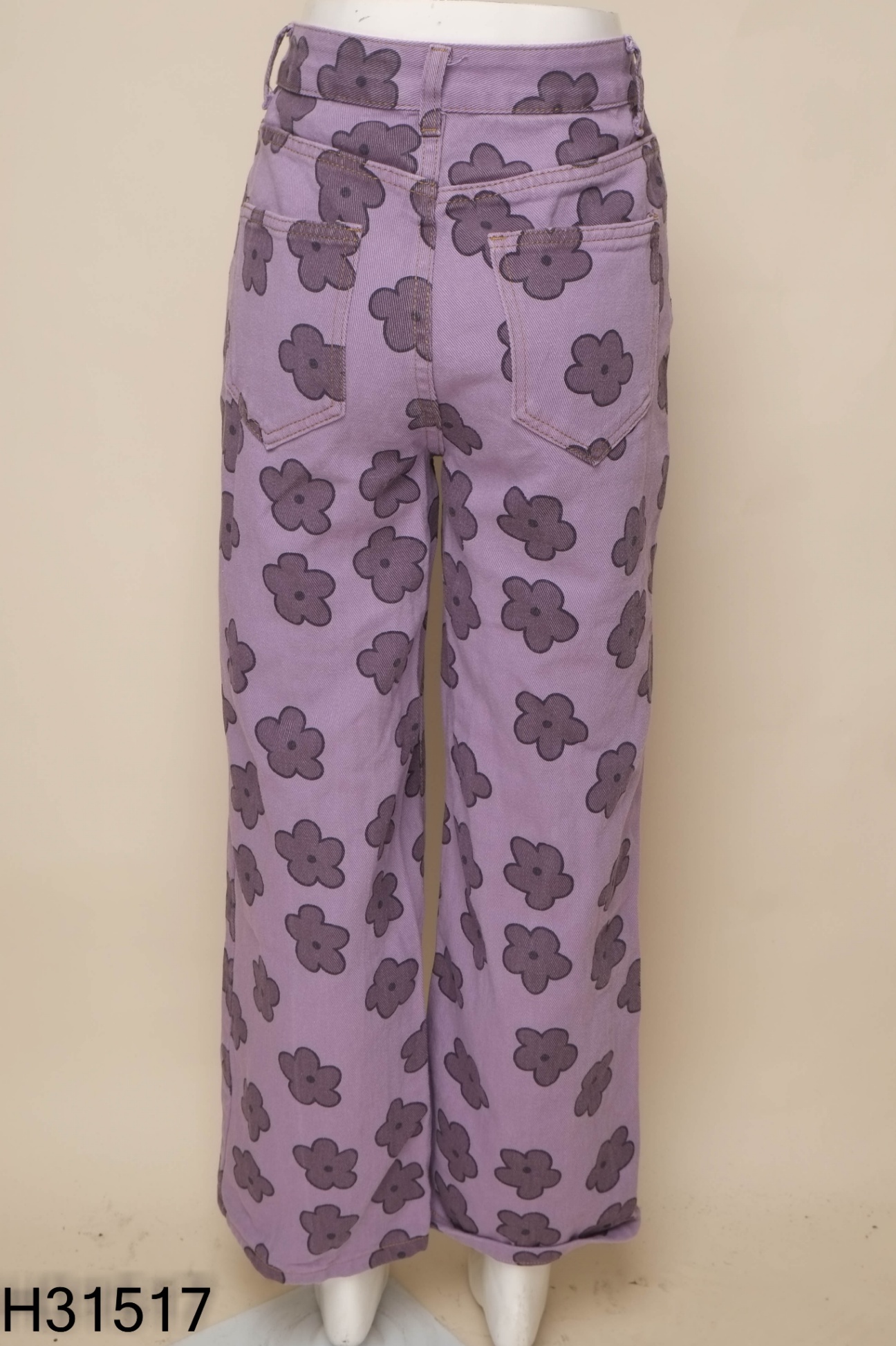 Quần jeans SHEIN tím hoa