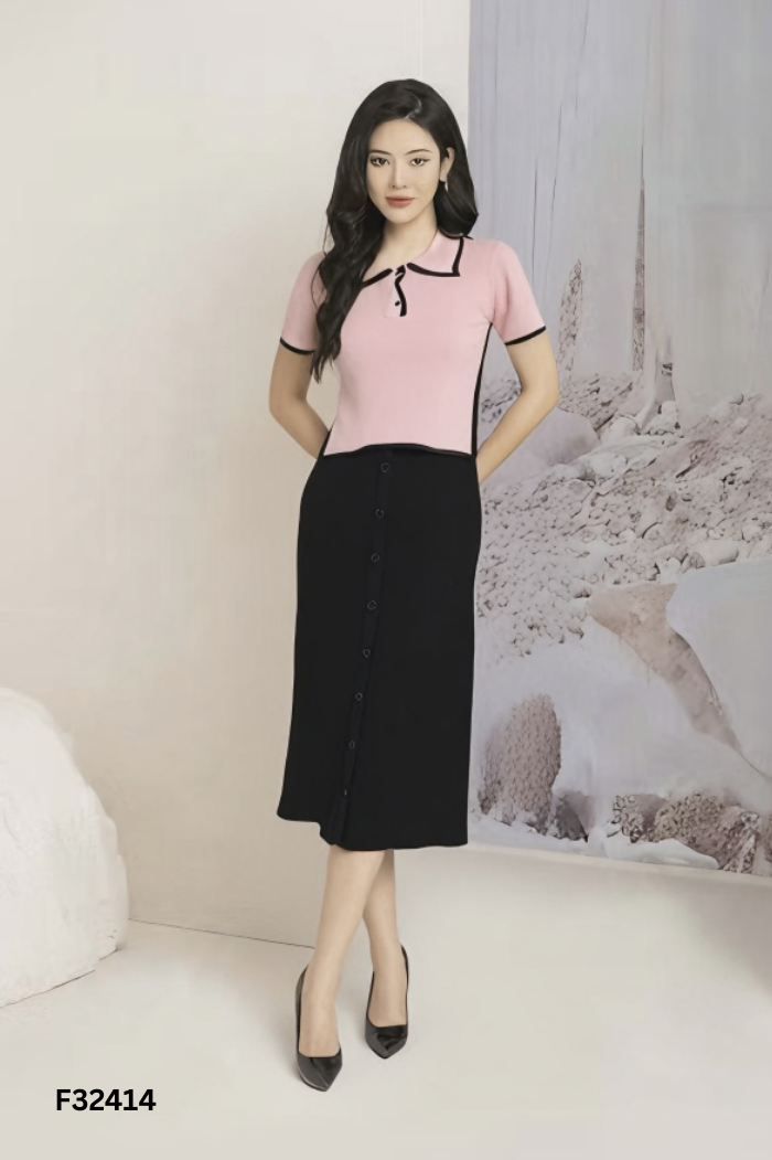 SET Áo hồng + chân váy đen