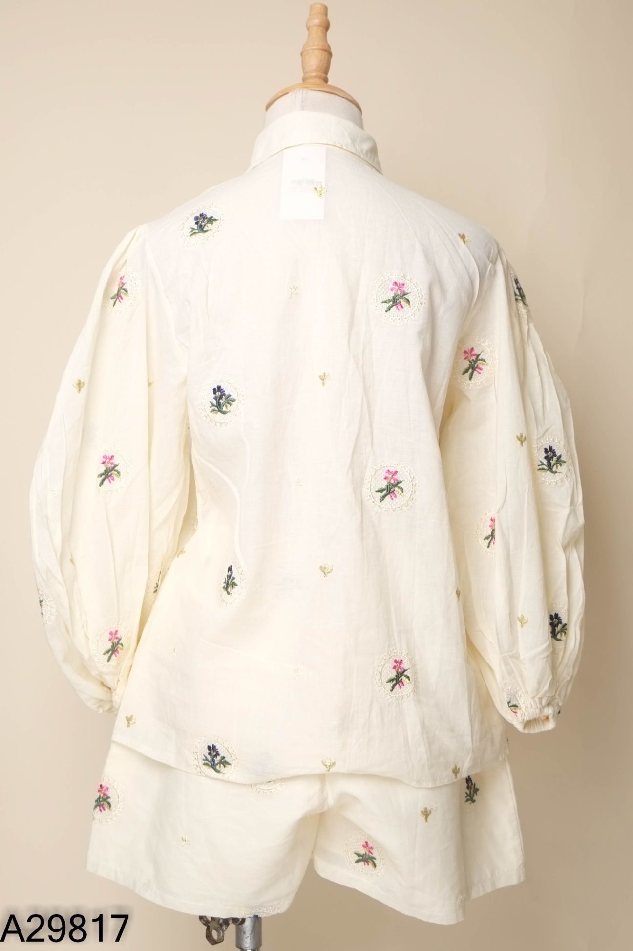 SET Áo be thêu hoa + quần short