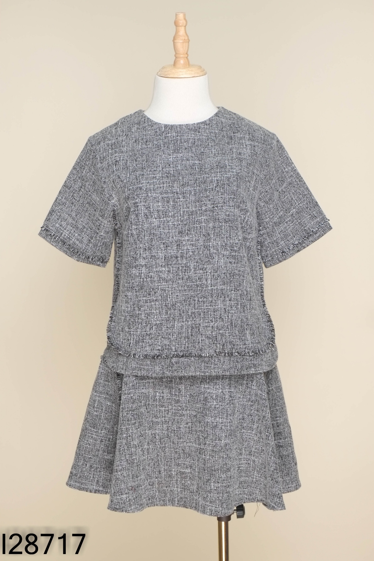 SET ROSARA Áo dạ tweed xám đen + chân váy