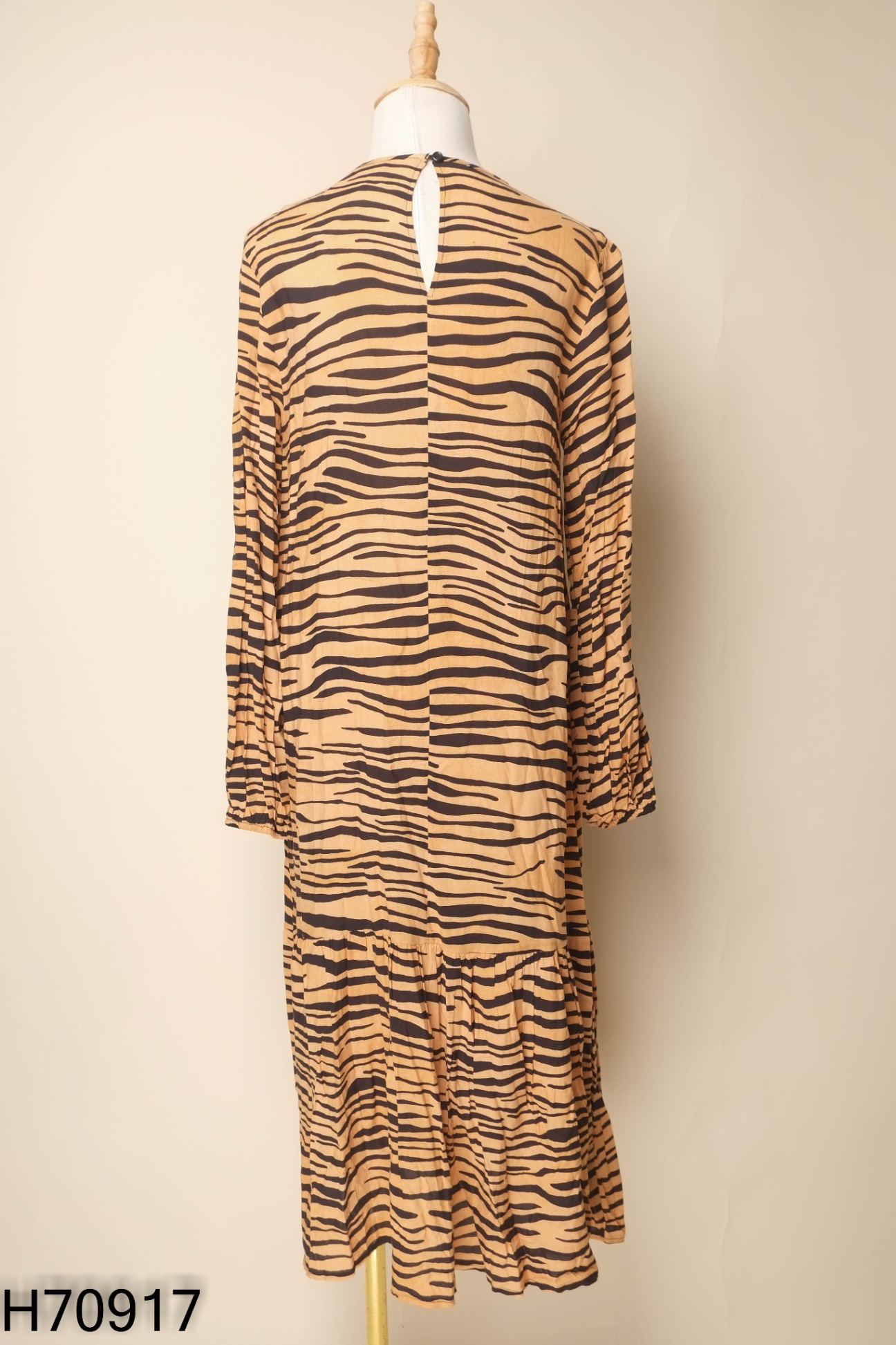 Váy nâu NEW LOOK vằn đen