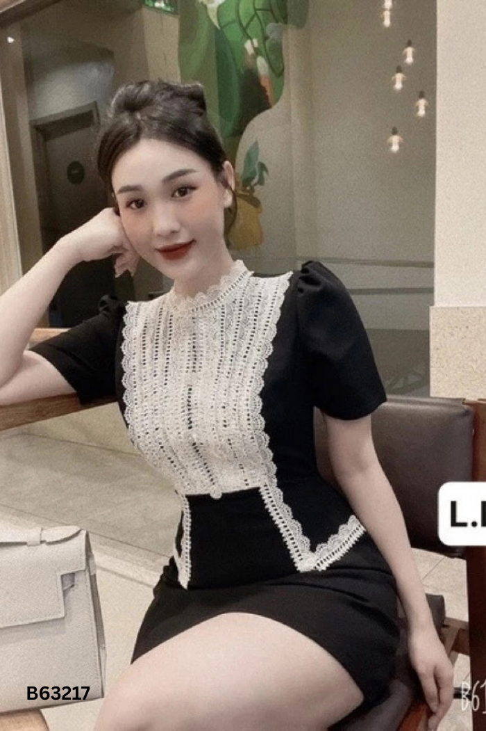 Váy nhung đen phối ren be