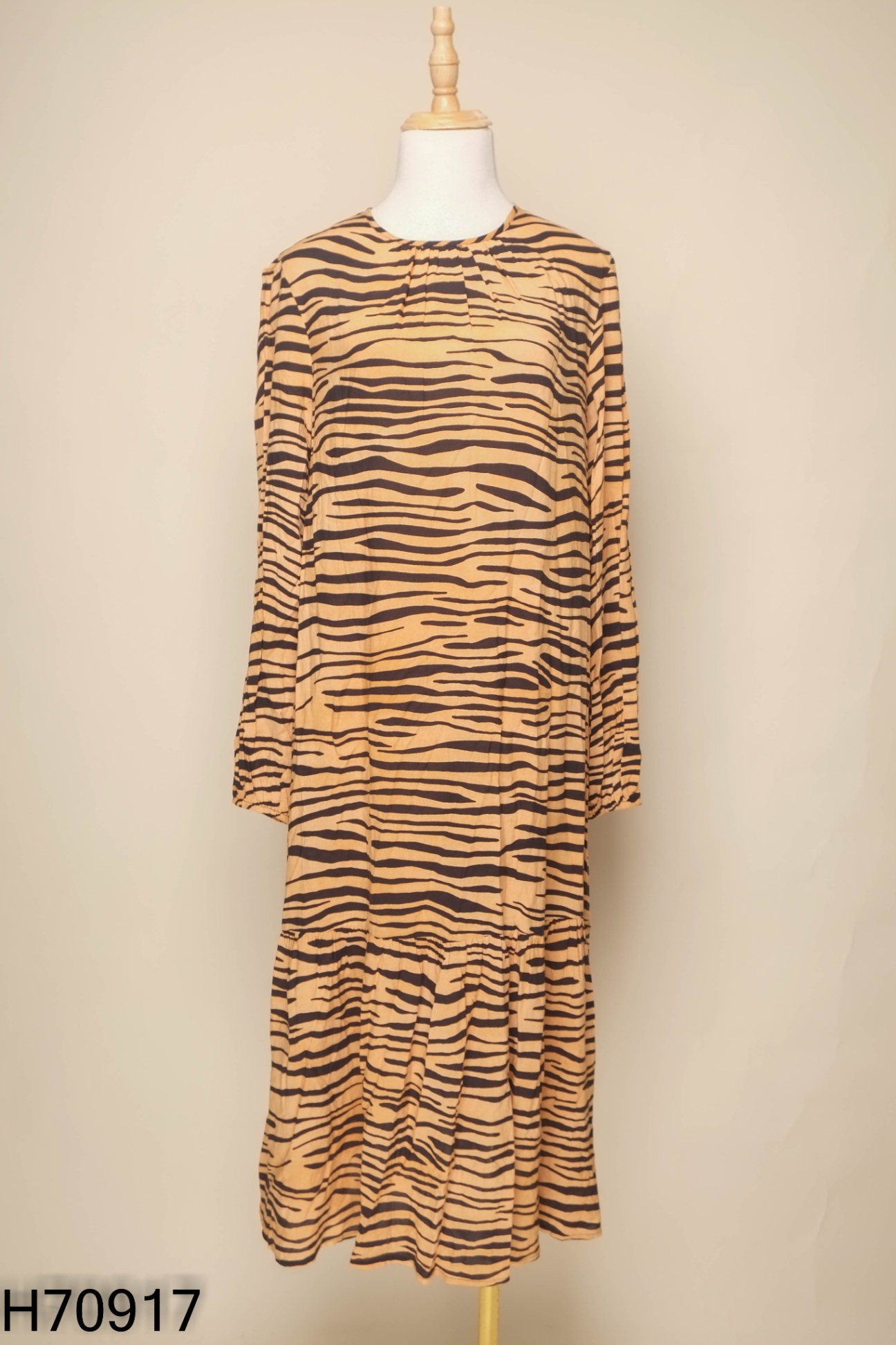 Váy nâu NEW LOOK vằn đen