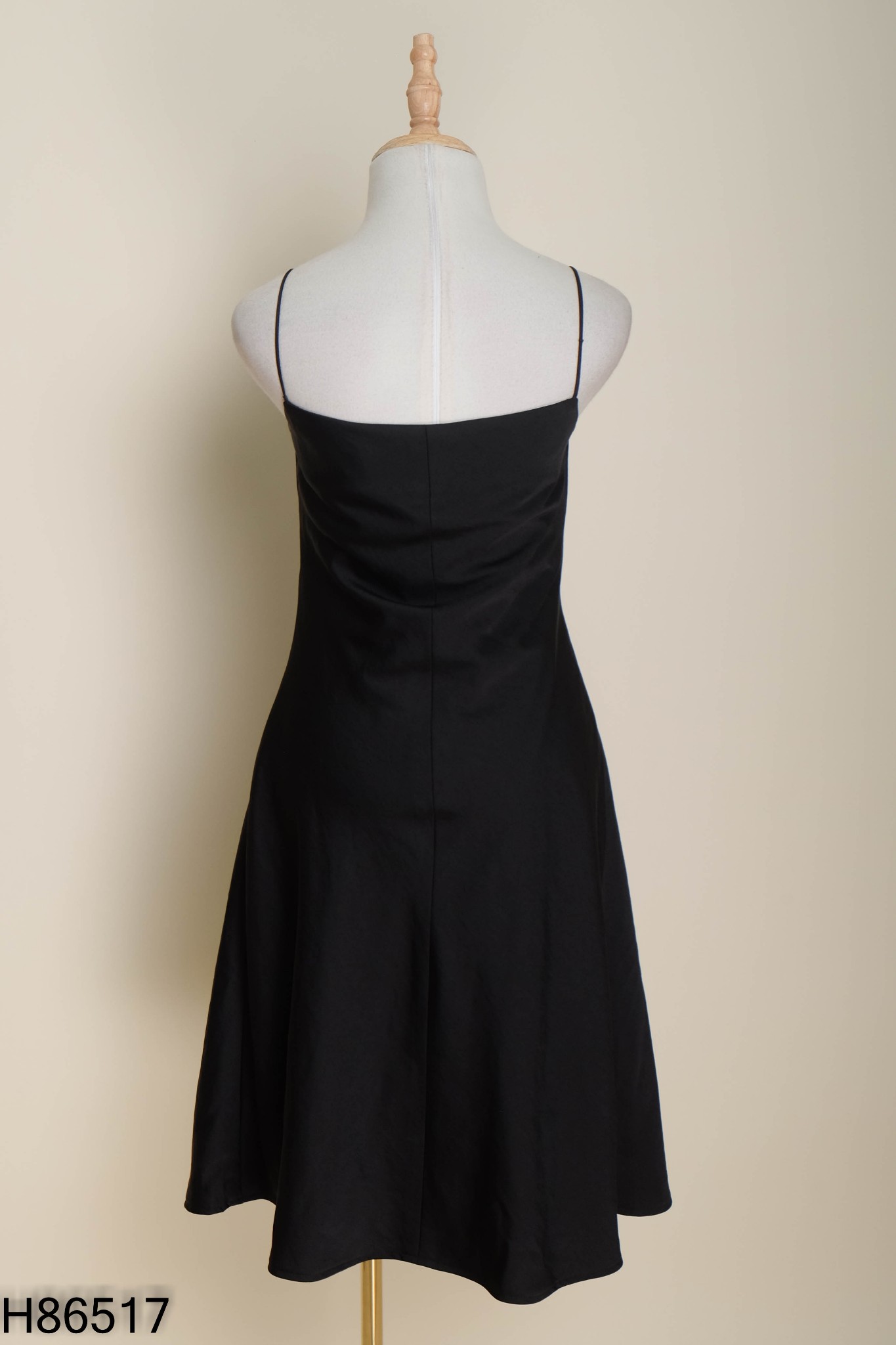 Váy hai dây ADORE DRESS lụa đen