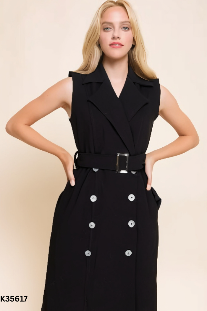 Váy đen cổ vest