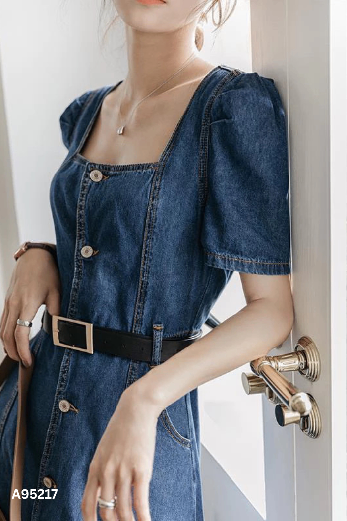 Váy jeans cổ vuông