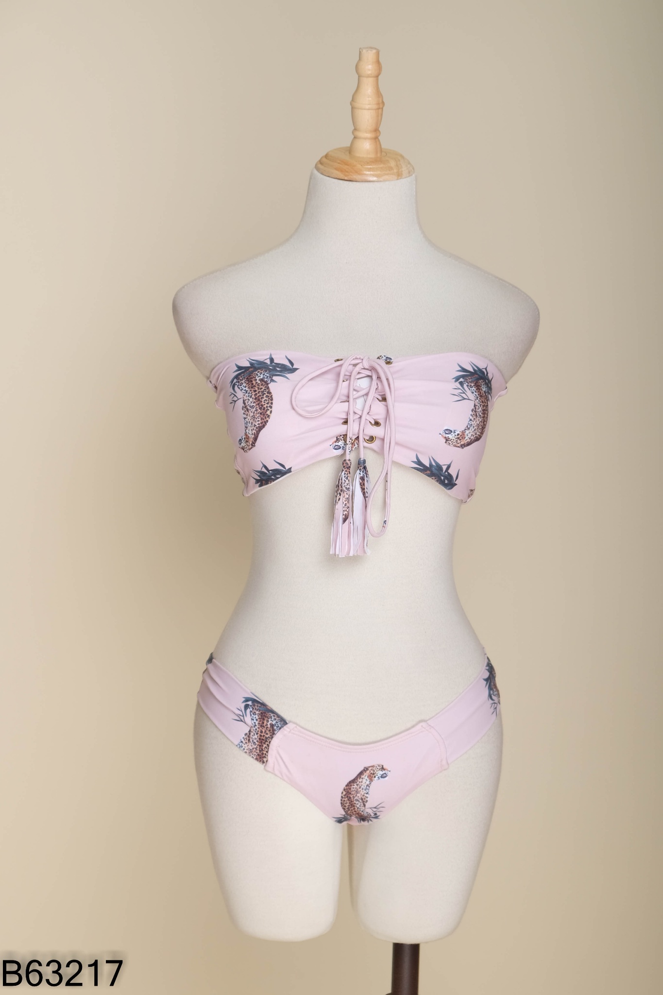 NEWTAG SET Bikini hồng họa tiết