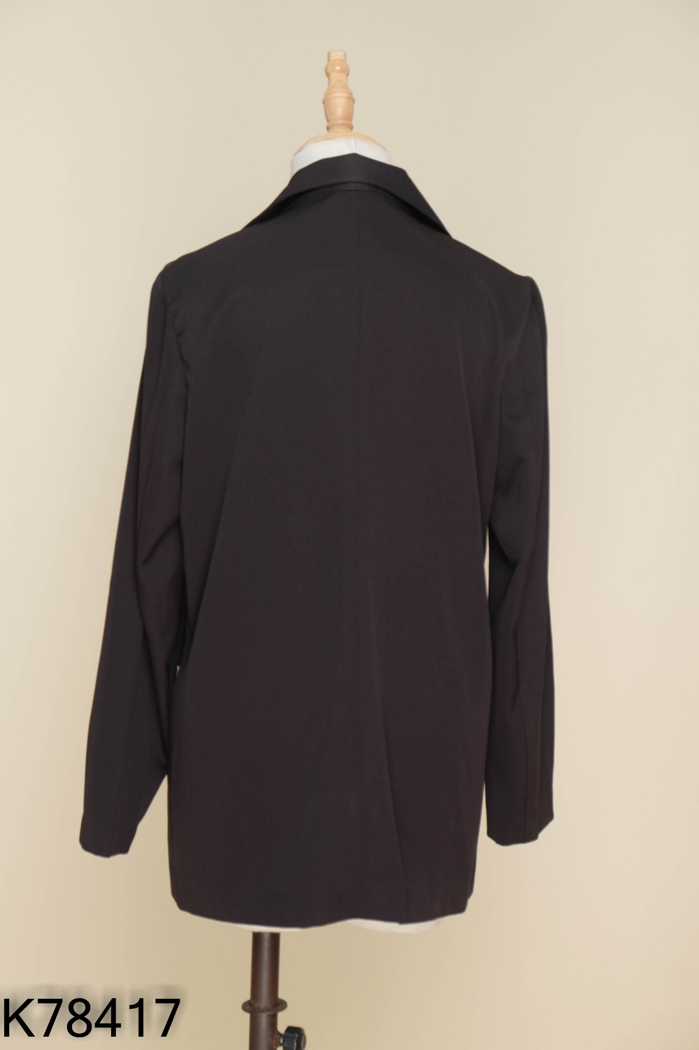 Áo blazer BU BIGSIZE đen trơn