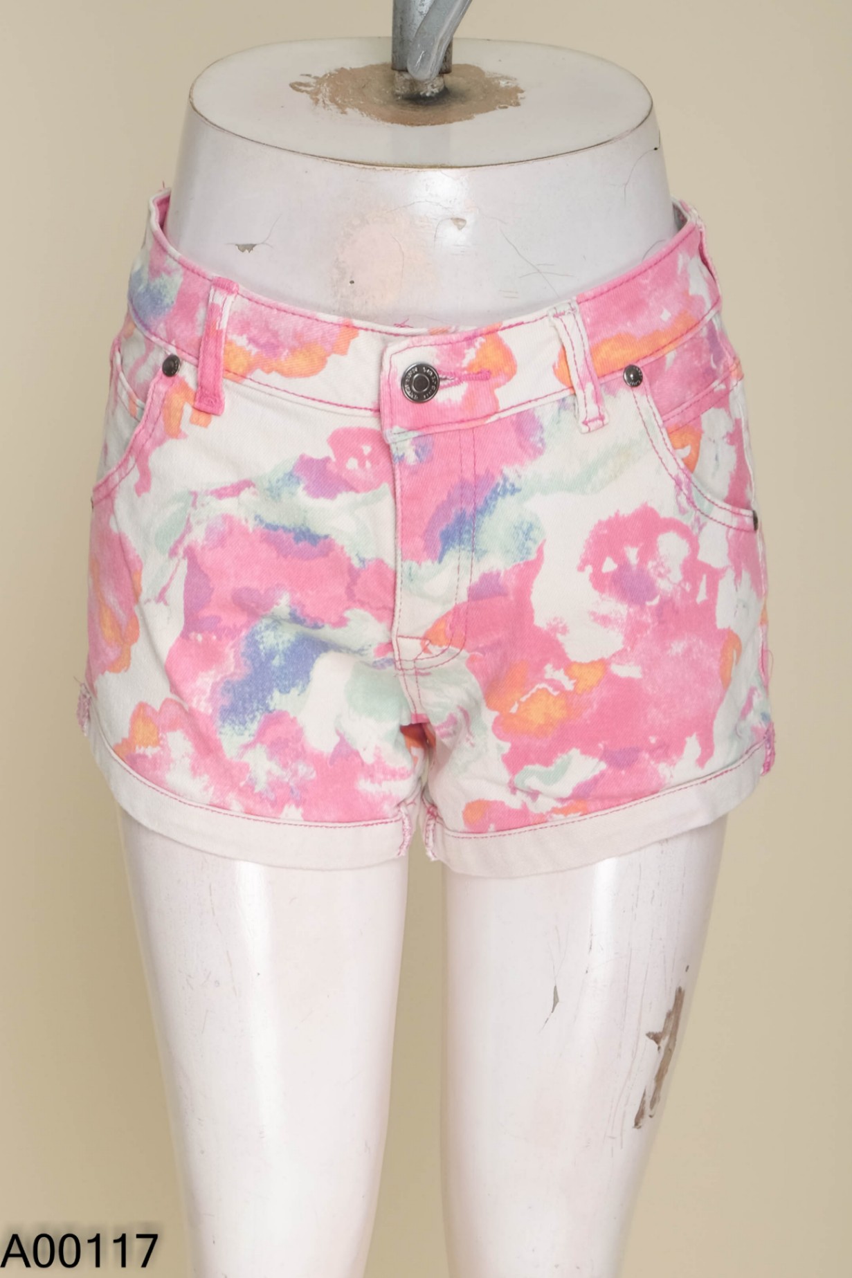 Quần shorts jeans MANGO hồng loang (CẮT TAG)