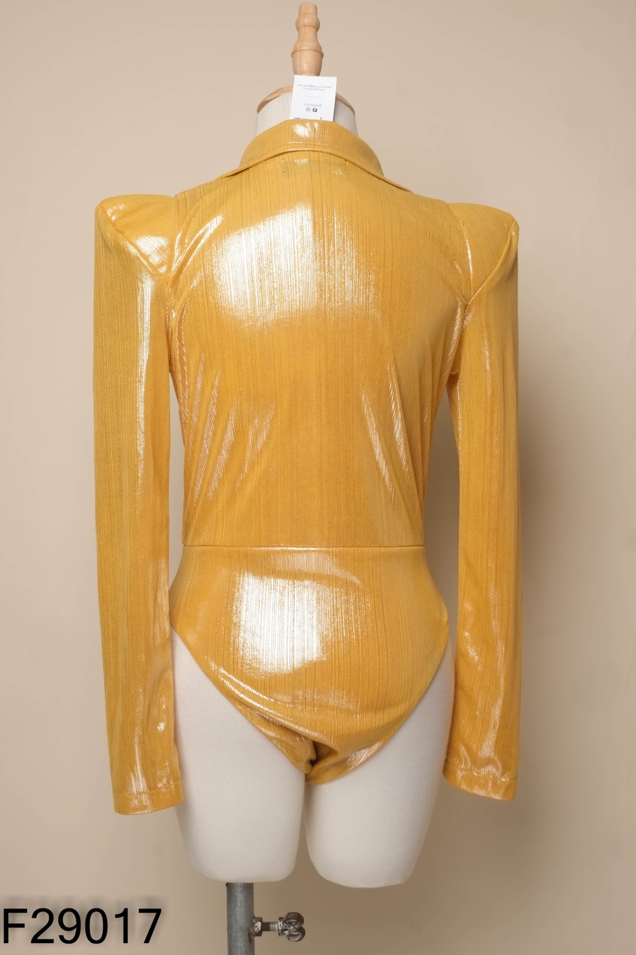 Bodysuit KEELYN'S CLOSET vàng lấp lánh