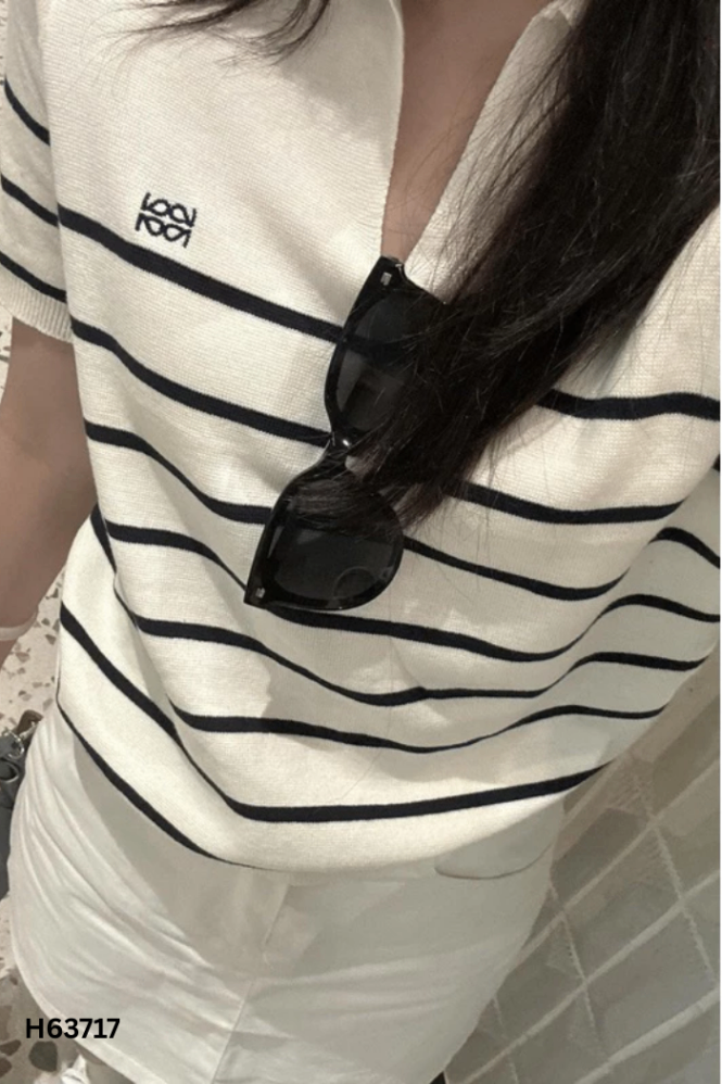 Áo trắng sữa kẻ đen