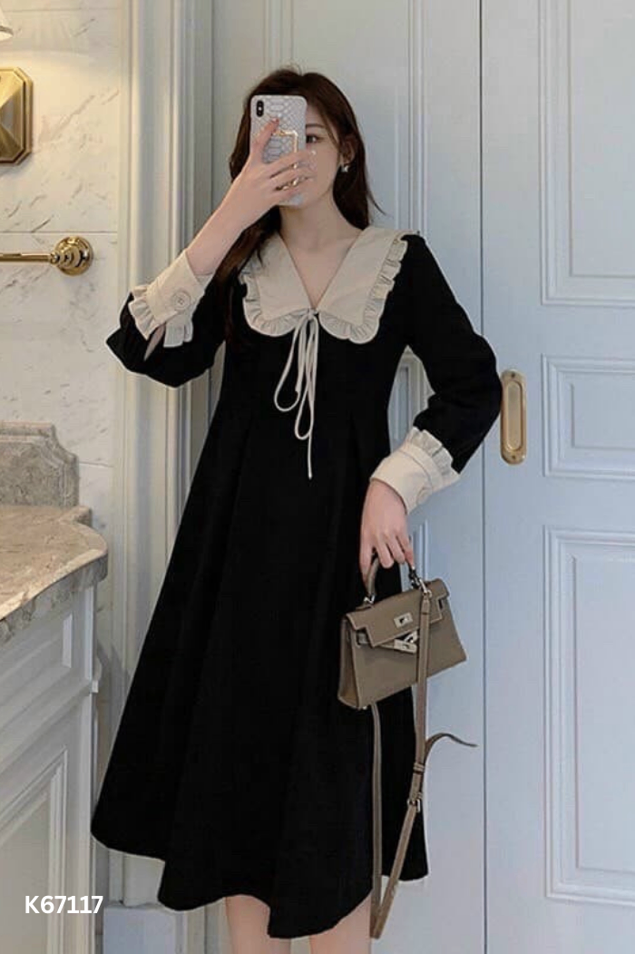 Váy đen cổ bèo be