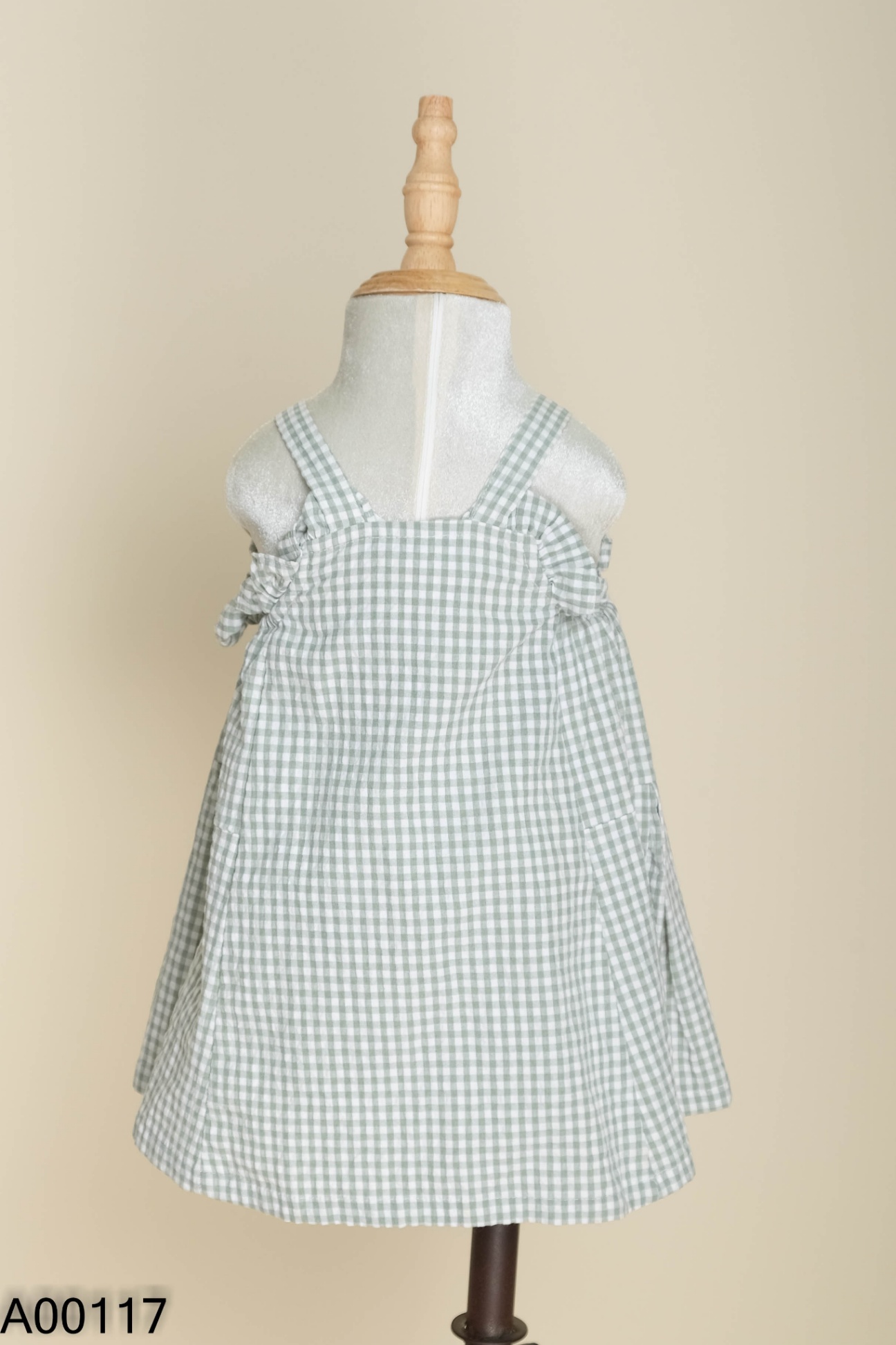 Váy yếm xanh kẻ caro KIDS